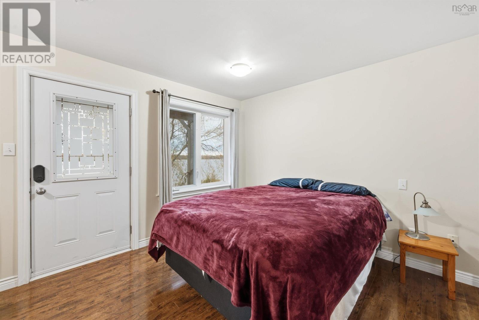 Property 19 of 39 of 215 Cloverdale Drive