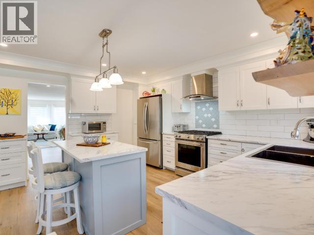 4750 REDONDA AVE, Powell River