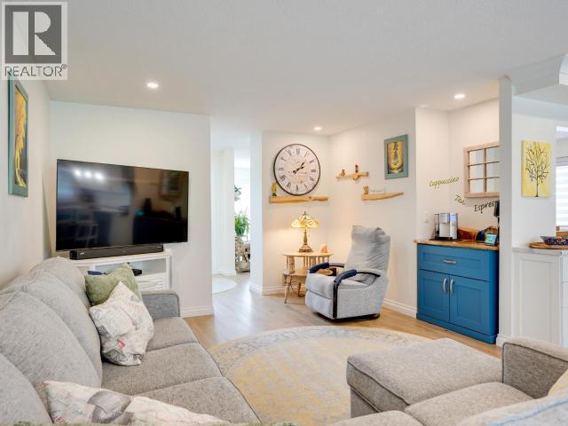 4750 REDONDA AVE, Powell River