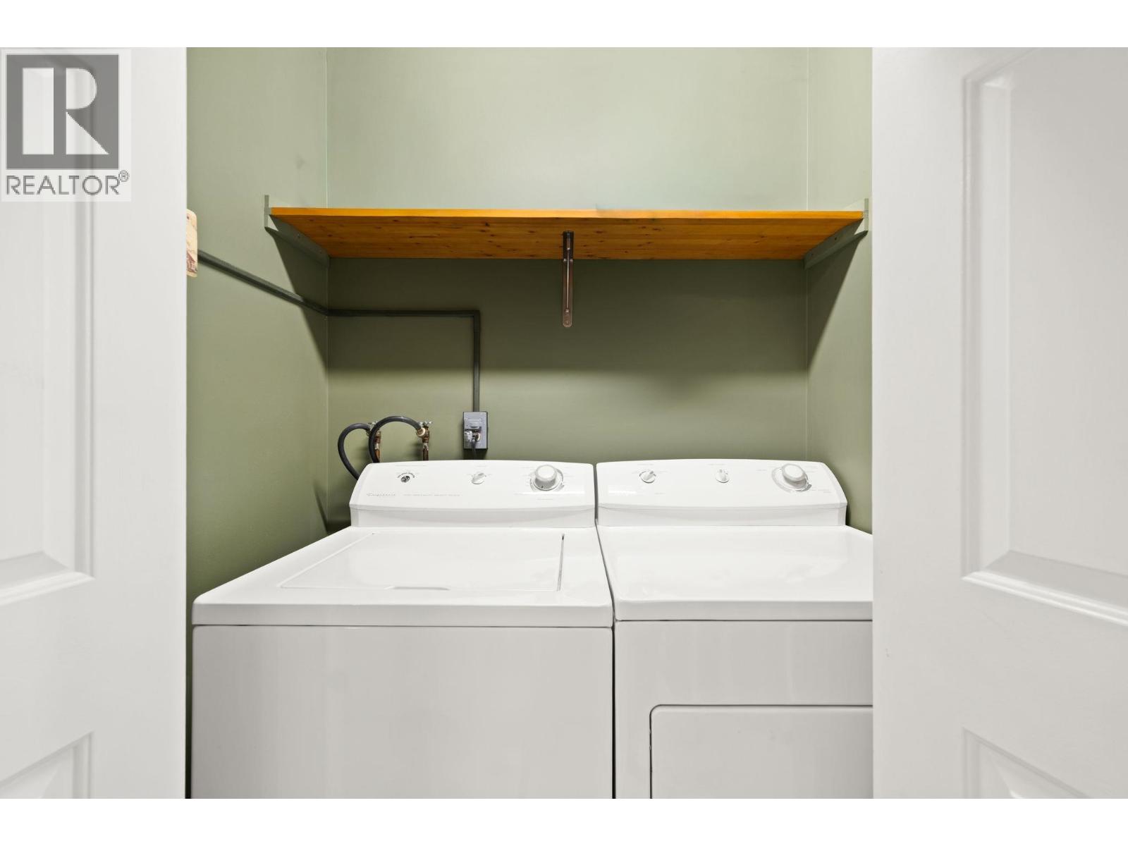 9 11848 LAITY STREET, Maple Ridge