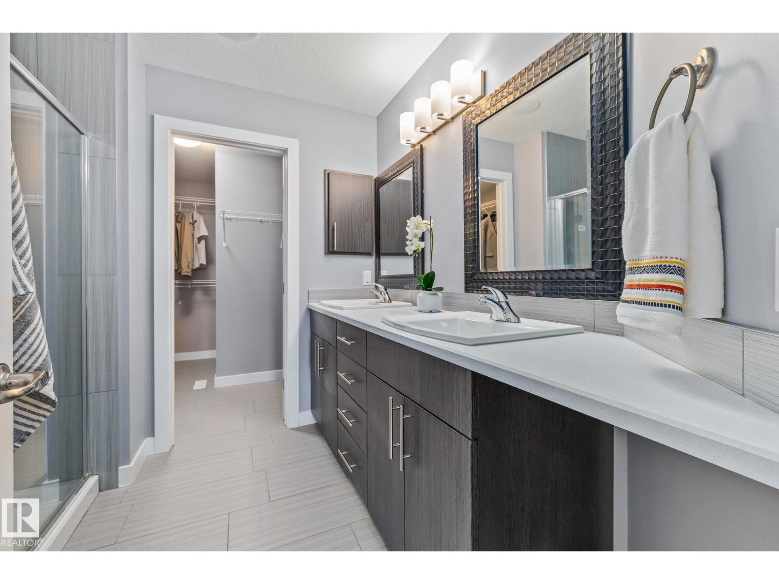 17504 13 AV SW, Edmonton