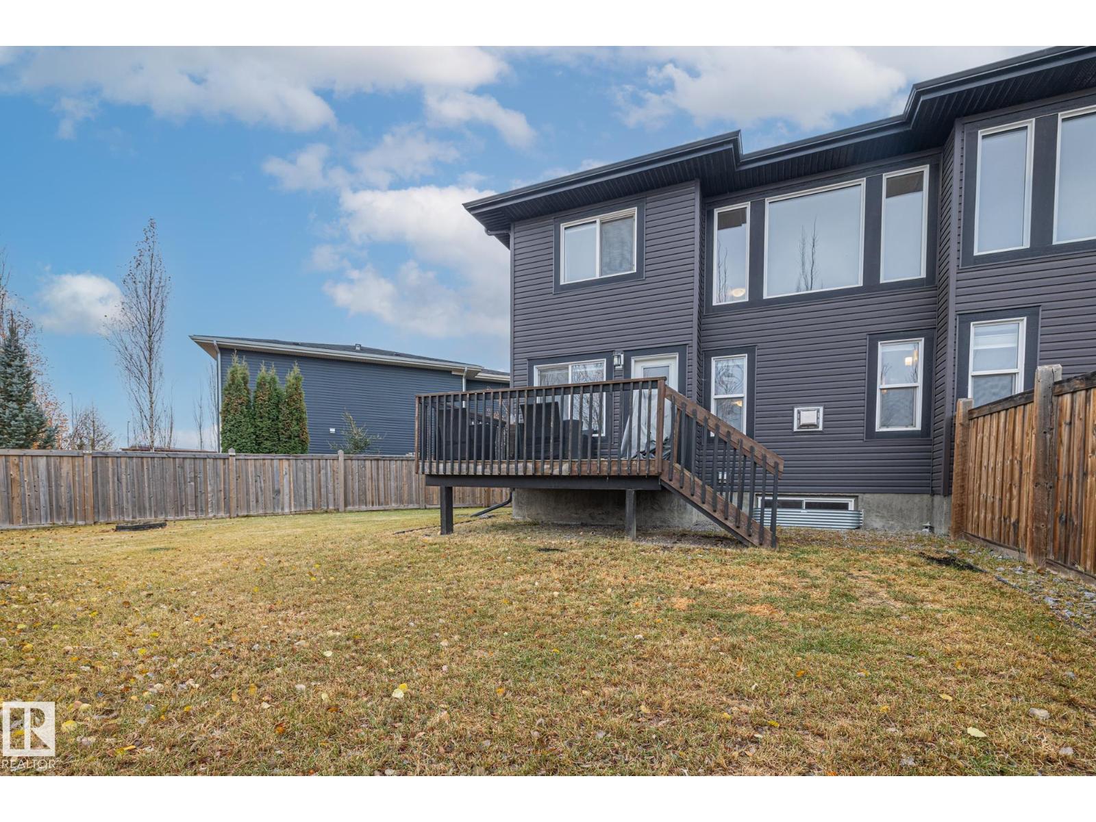 17504 13 AV SW, Edmonton