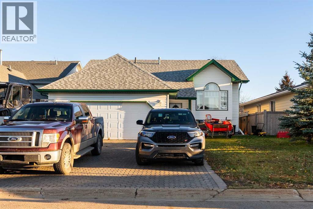 176 Bacon Place, Fort McMurray