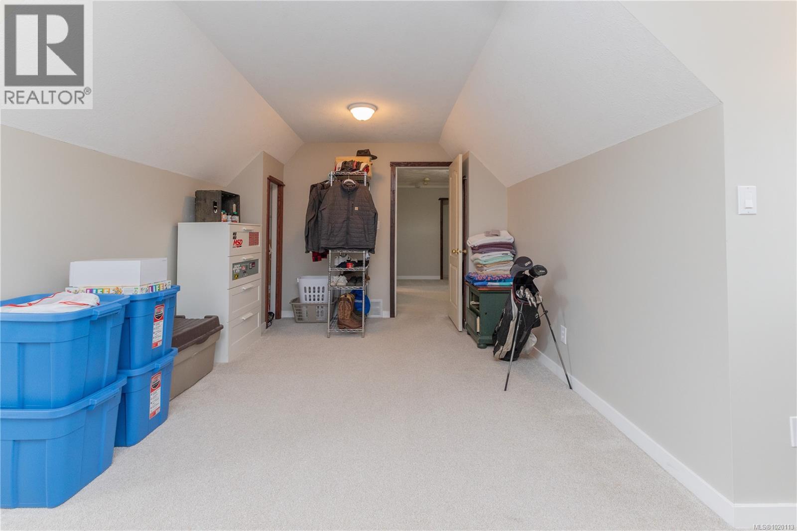 270 Dahl Rd, Campbell River