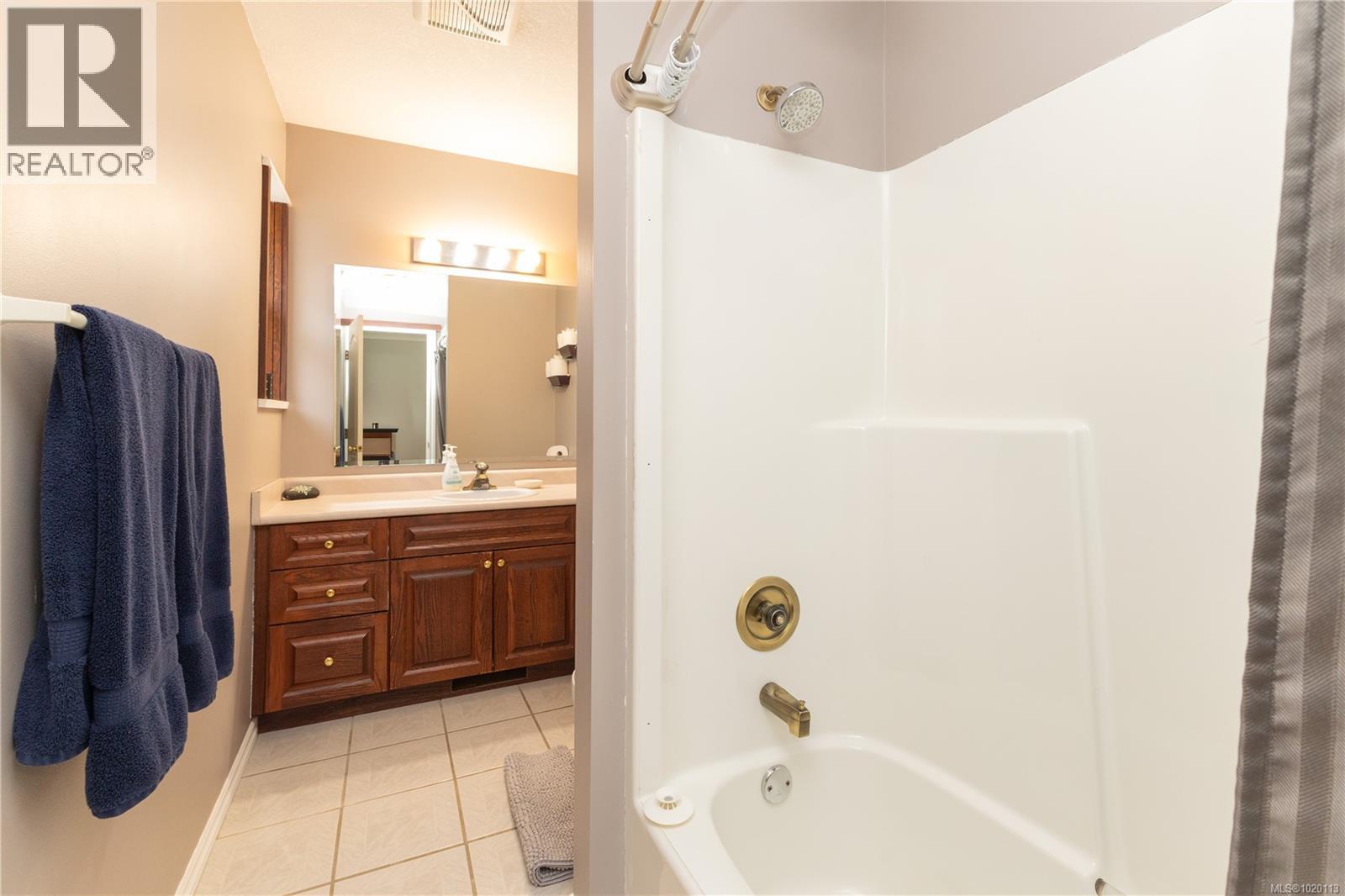 270 Dahl Rd, Campbell River