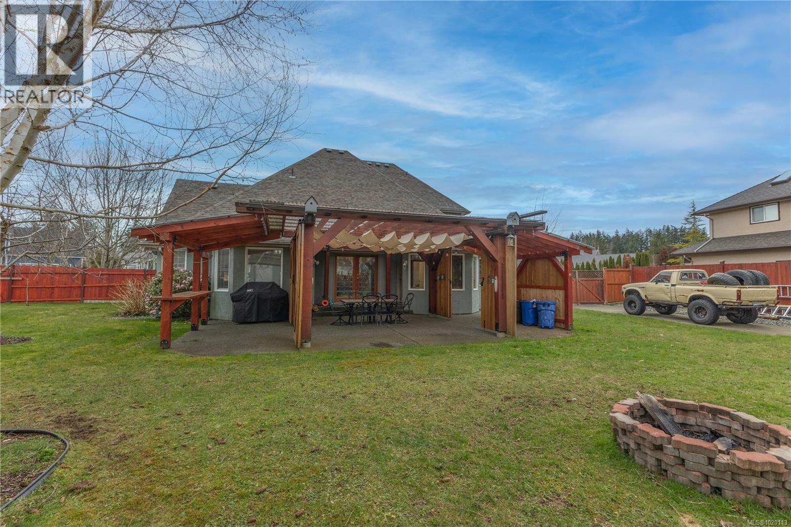 270 Dahl Rd, Campbell River