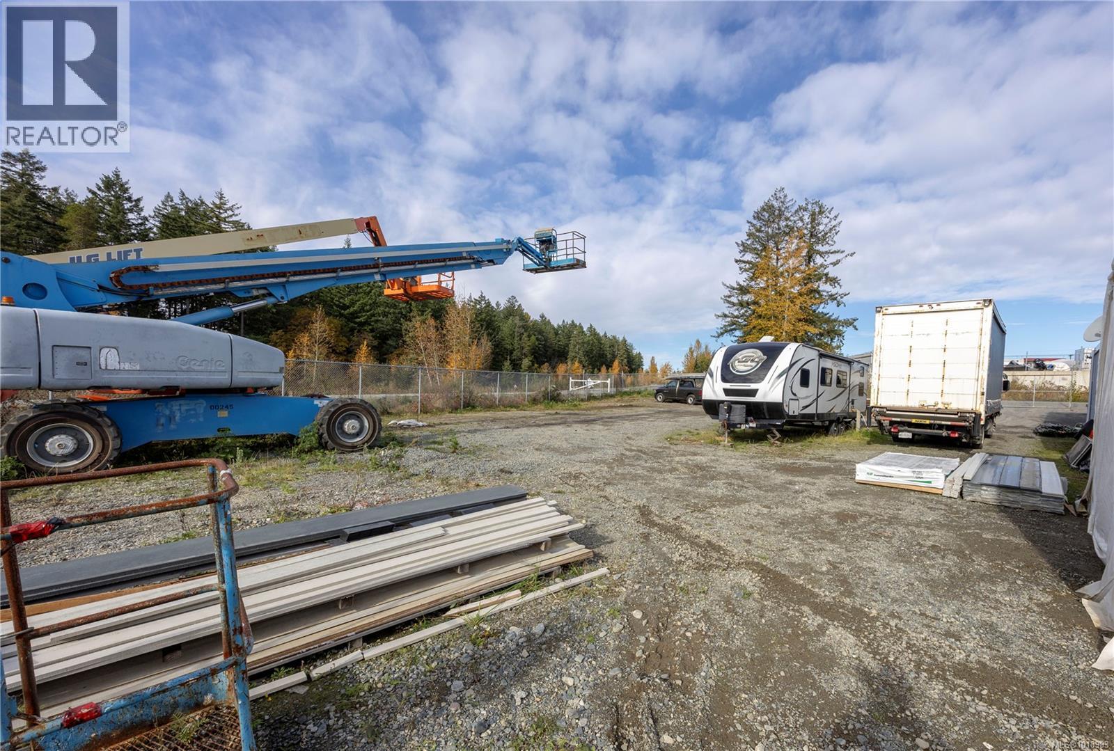 1931 GRIFFITHS RD - 12