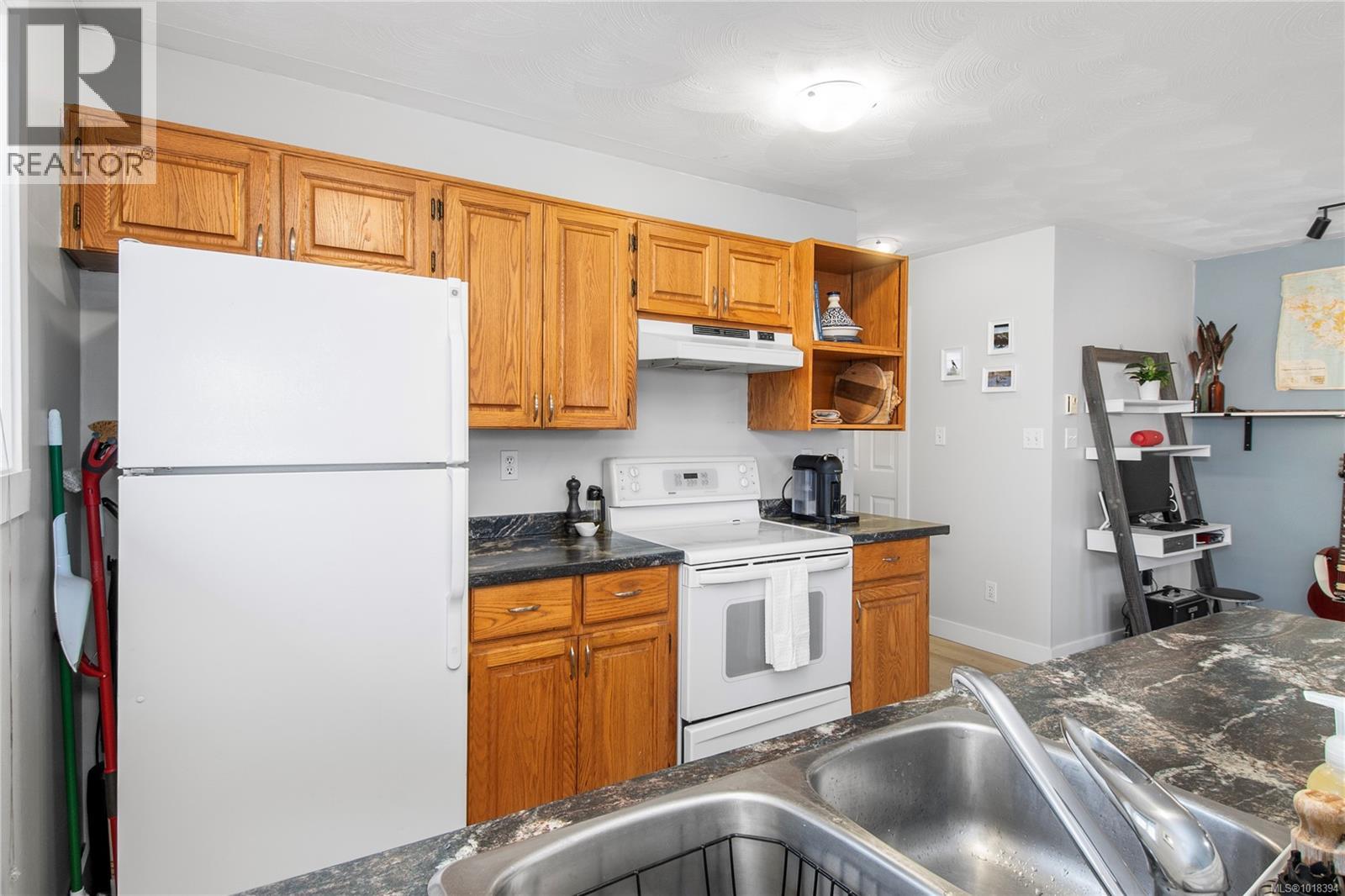 8 522 Dogwood St S, Campbell River