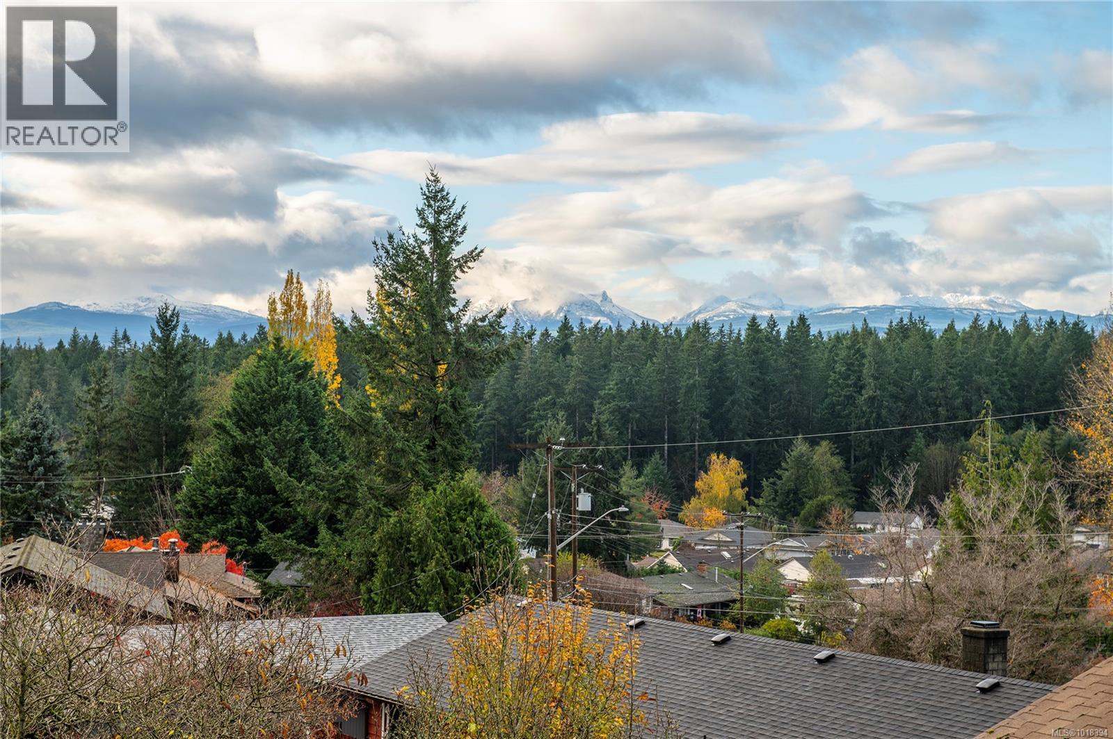 8 522 Dogwood St S, Campbell River