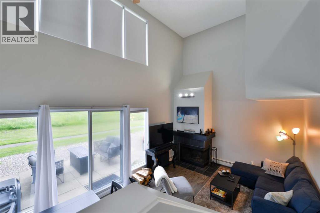 Single Family House Multi-level for Sale in   Village Mews SW Patterson Calgary 