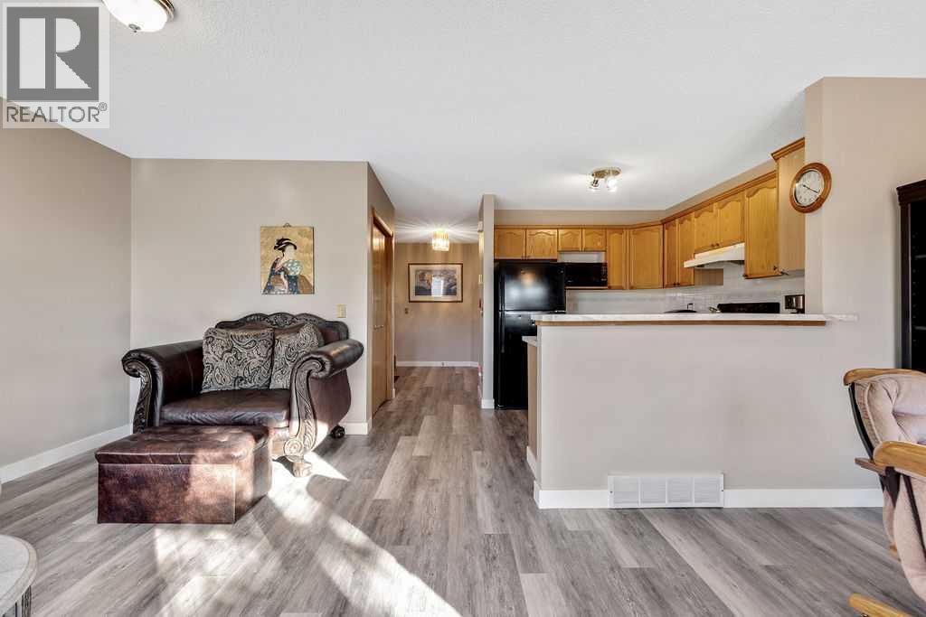 Single Family House for Sale in  Harvest Rose Circle NE Harvest Hills Calgary 