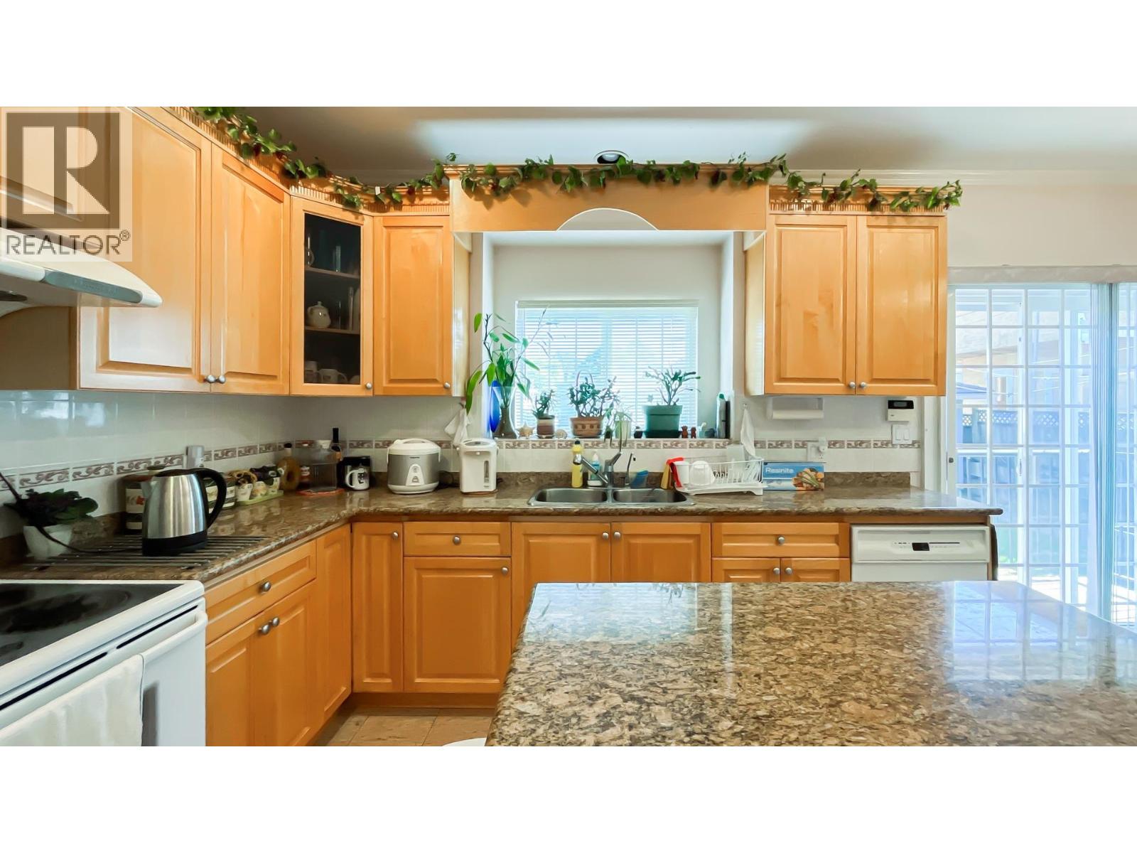 2802 E 45TH AVENUE, Vancouver