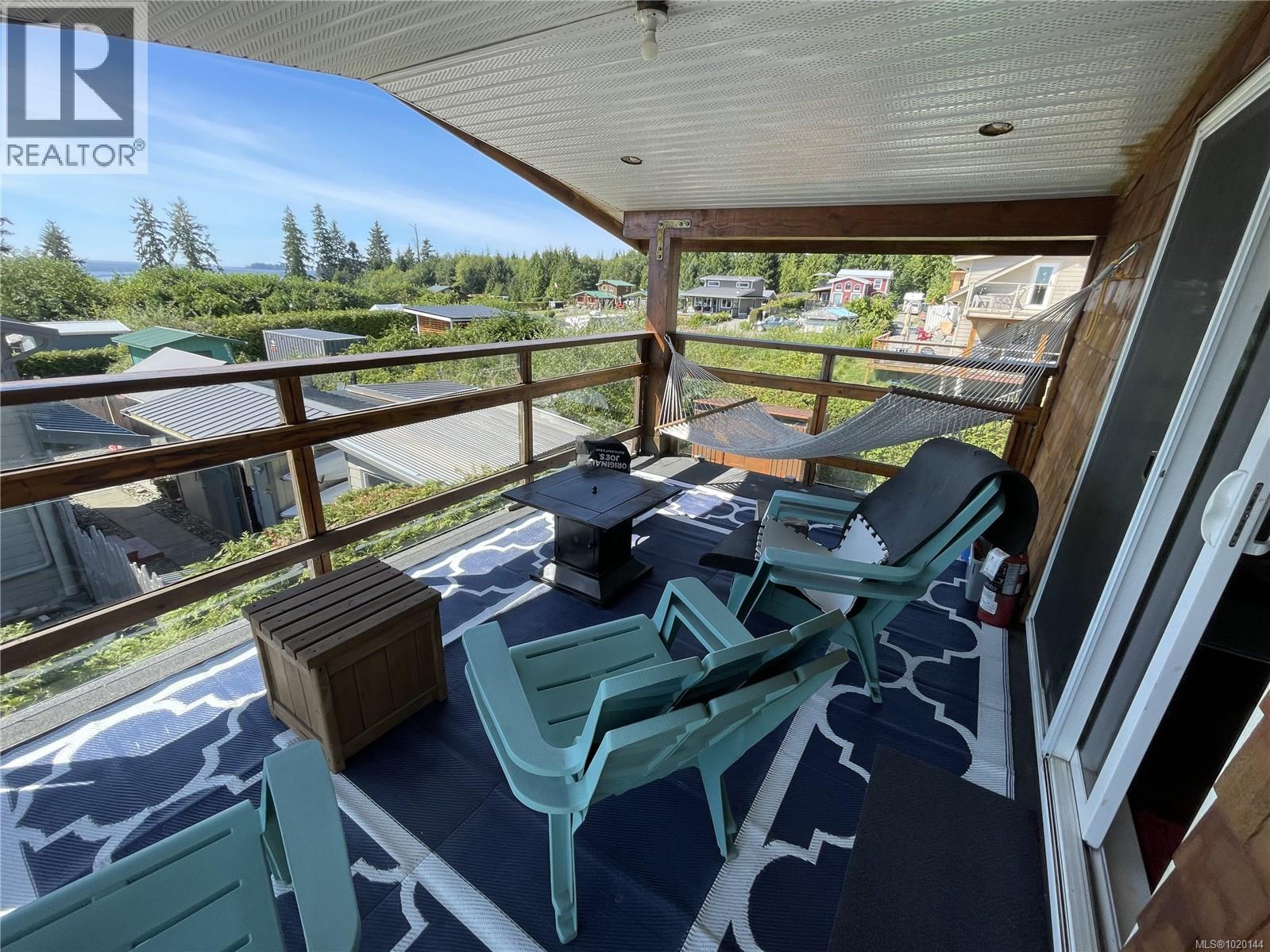 1049 Sixth Ave, Ucluelet