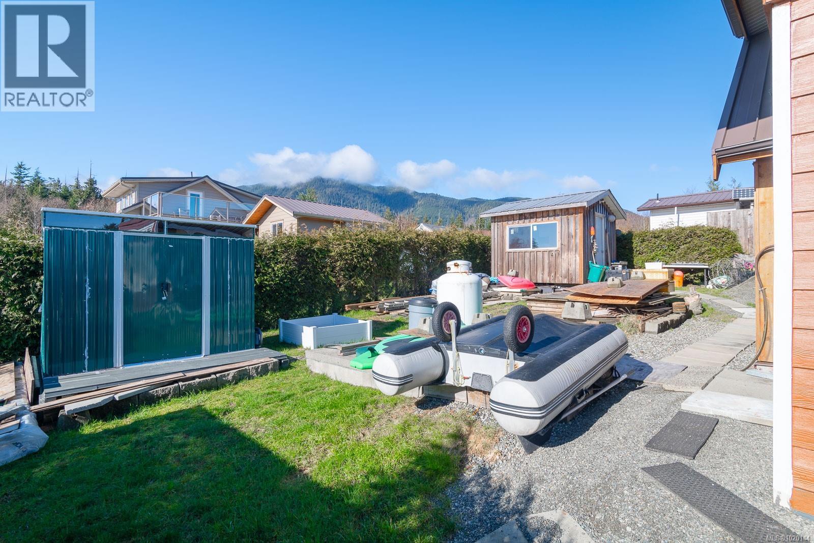 1049 Sixth Ave, Ucluelet