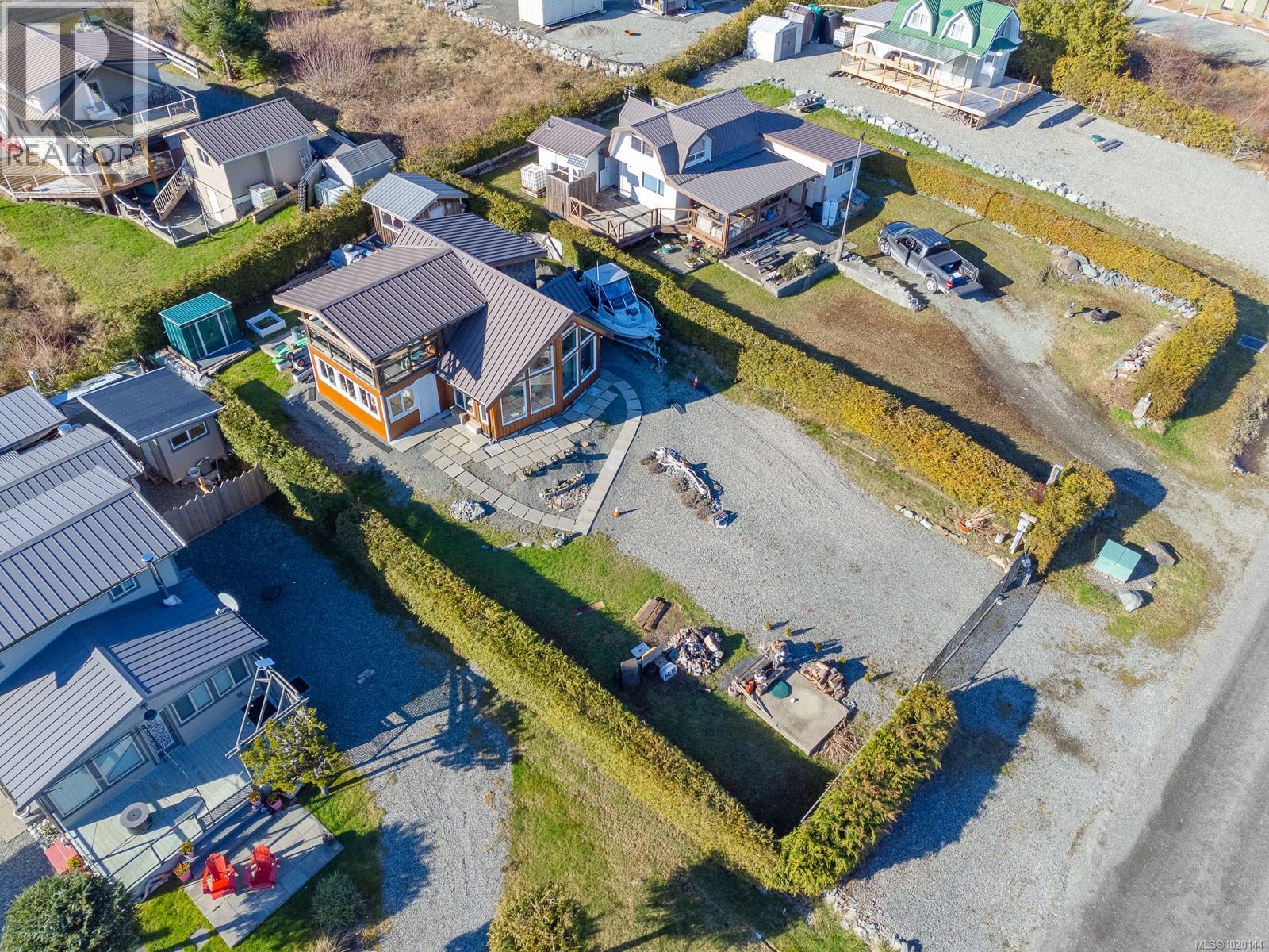 1049 Sixth Ave, Ucluelet