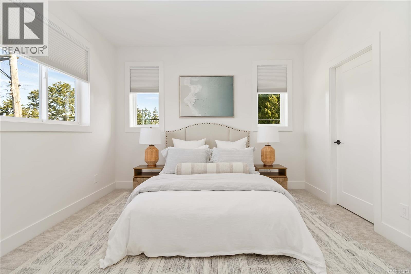 11 10145 Fifth Street, Sidney