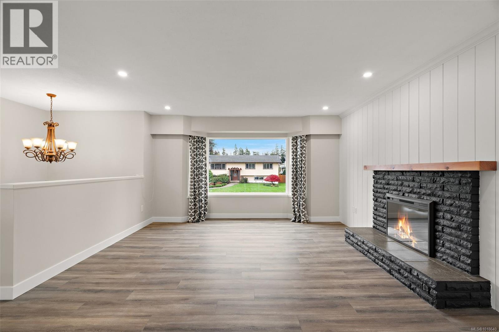 538 Cedarcrest Dr, Colwood