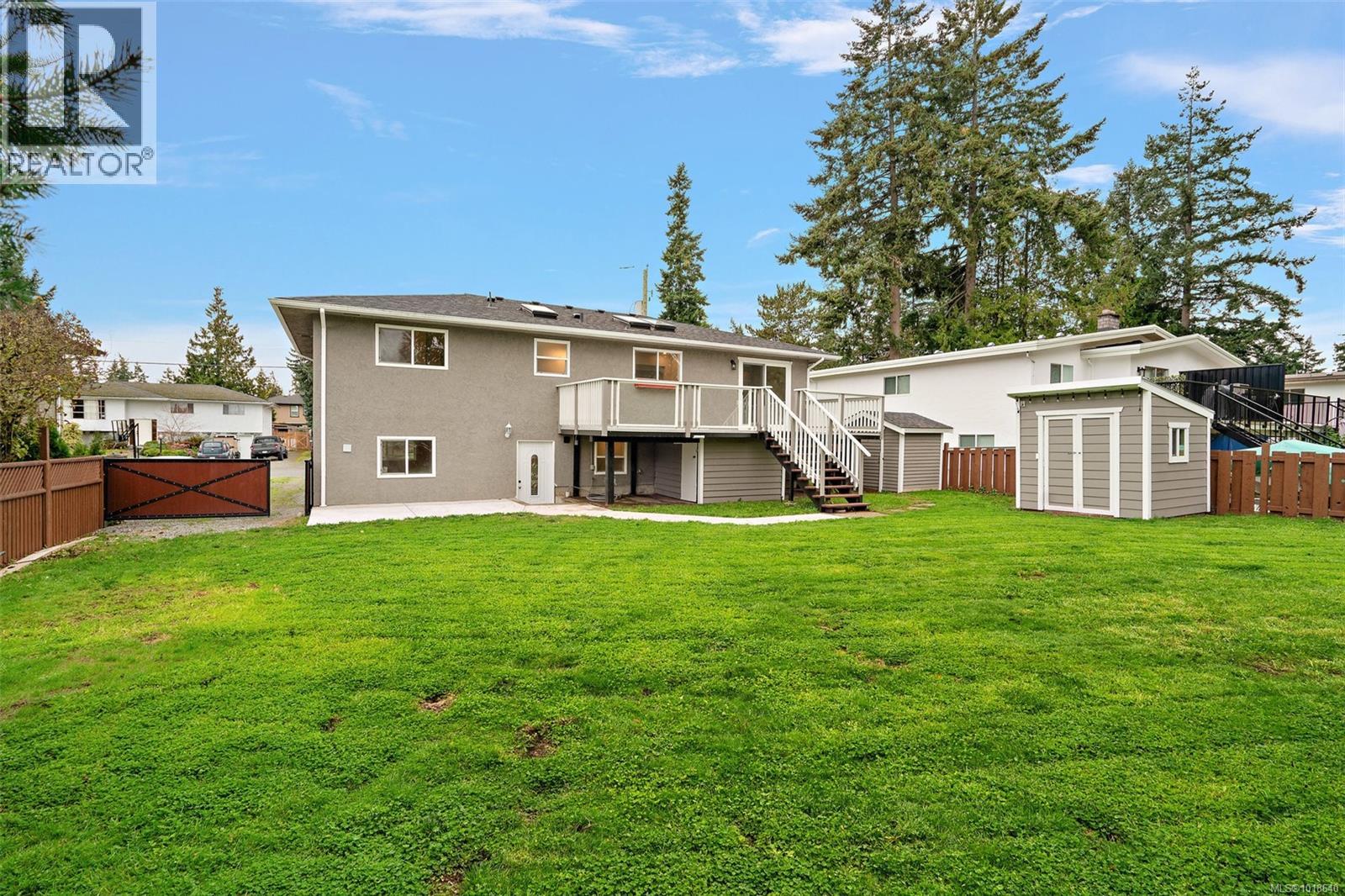 538 Cedarcrest Dr, Colwood