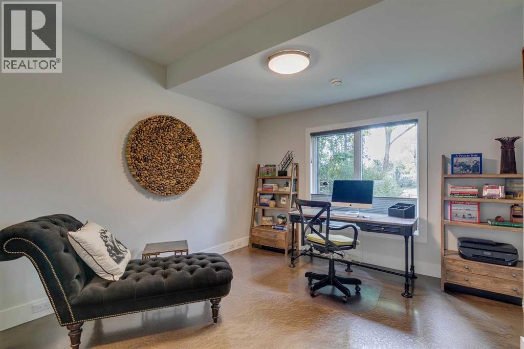 Single Family House for Sale in   Avenue SW Bankview Calgary 