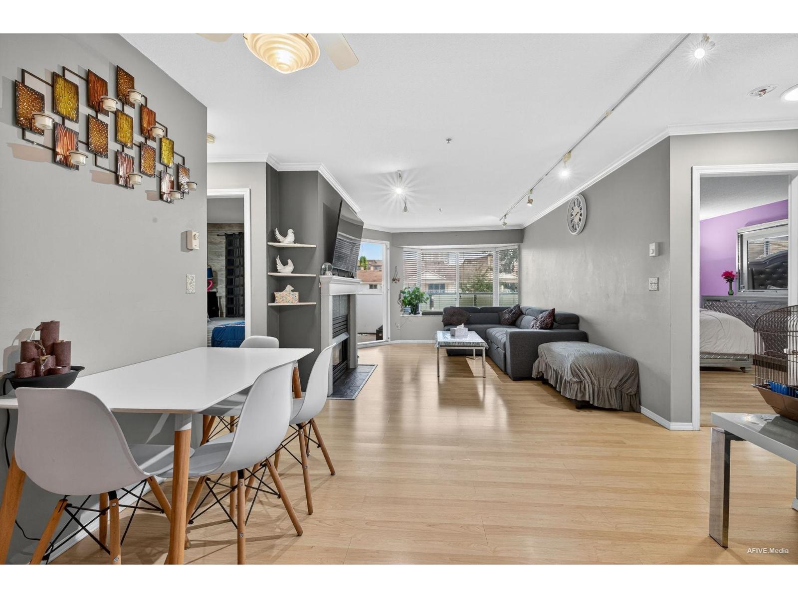 307 2958 TRETHEWEY STREET, Abbotsford