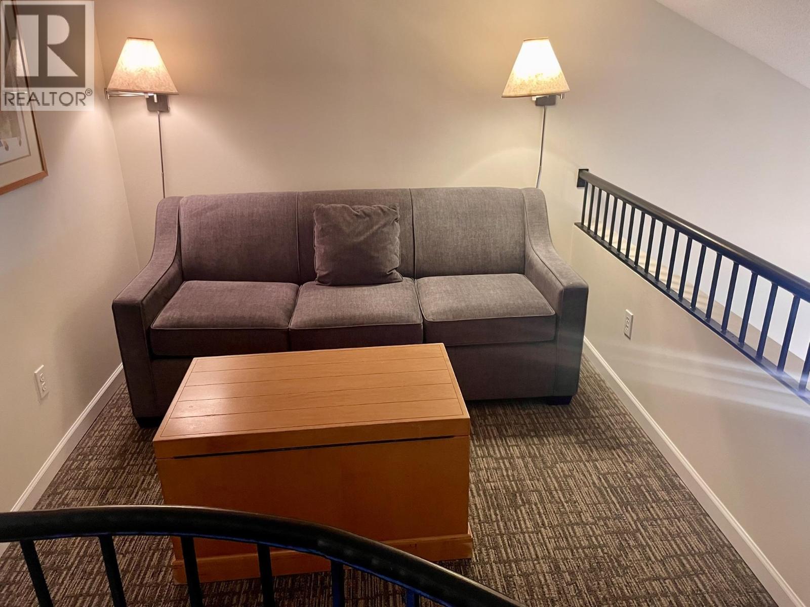 302 WK6-4338 MAIN STREET, Whistler