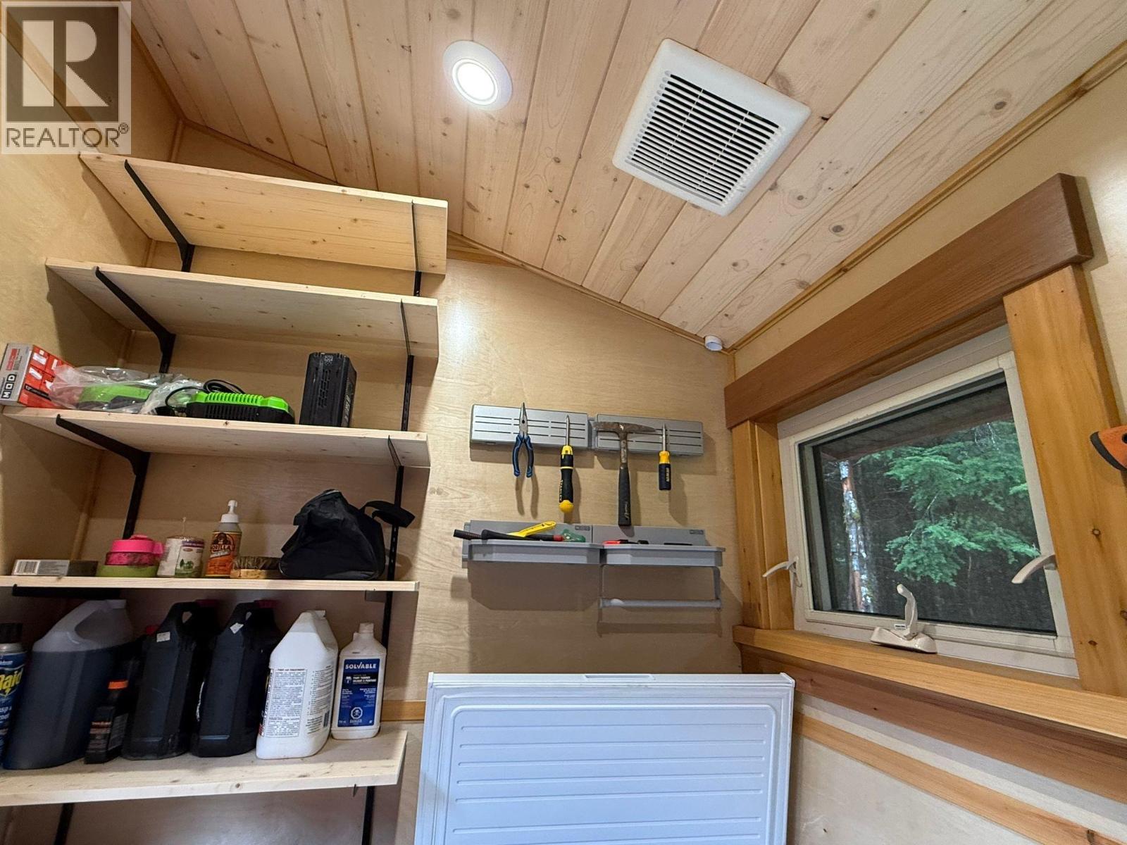  16398 16 Highway, Terrace