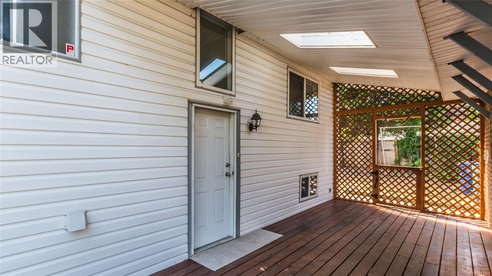 1250 TOWNSITE RD - 35