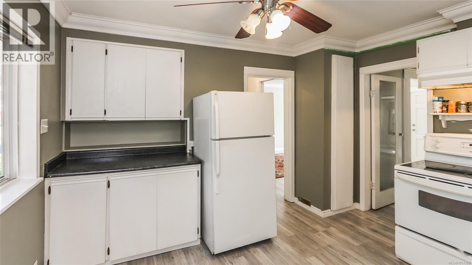 1250 TOWNSITE RD - 10