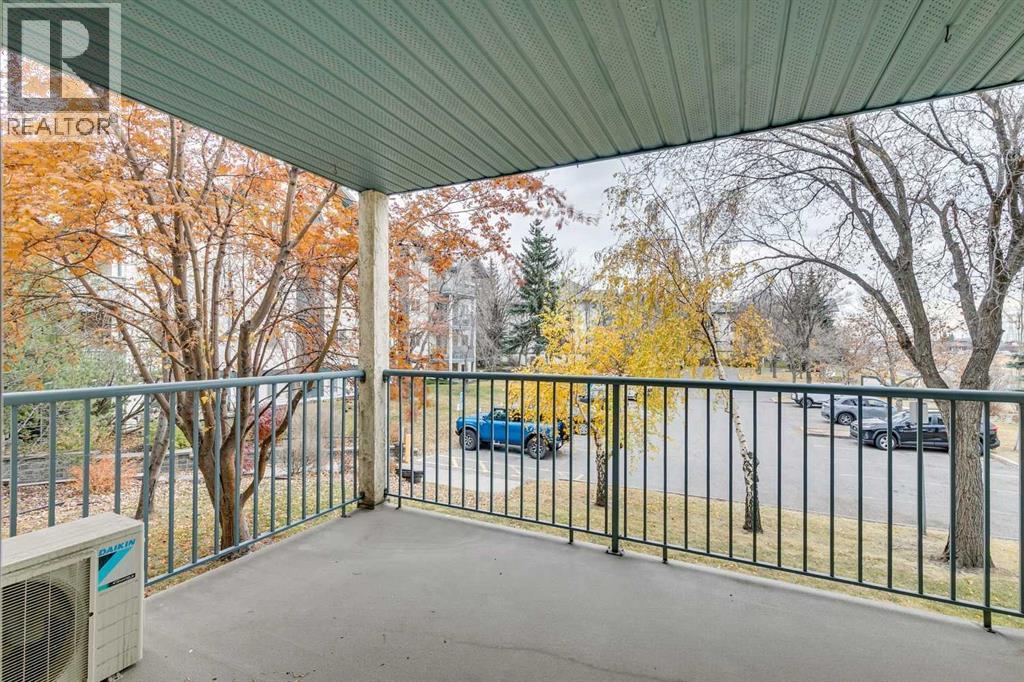 Single Family House for Sale in   Dover Point SE Dover Calgary 