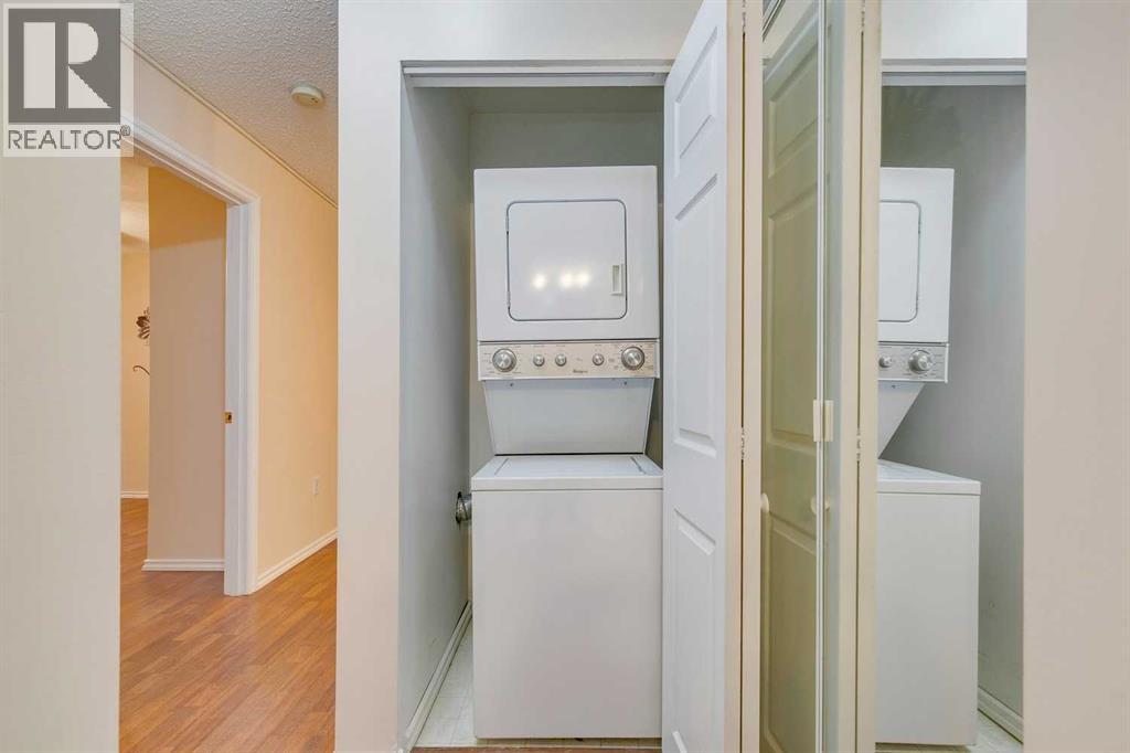 Single Family House for Sale in   Dover Point SE Dover Calgary 