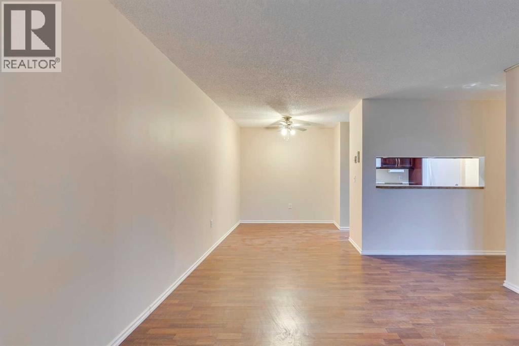 Single Family House for Sale in   Dover Point SE Dover Calgary 