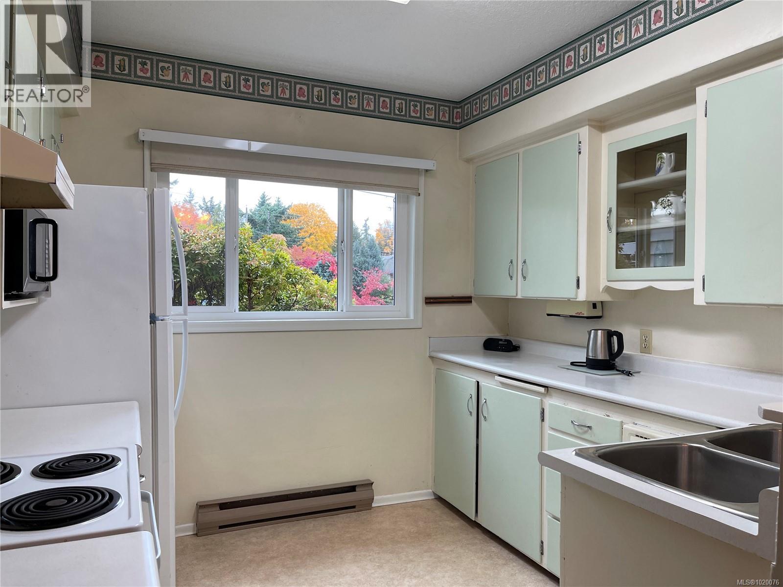 4301 Arrowsmith Rd, Port Alberni