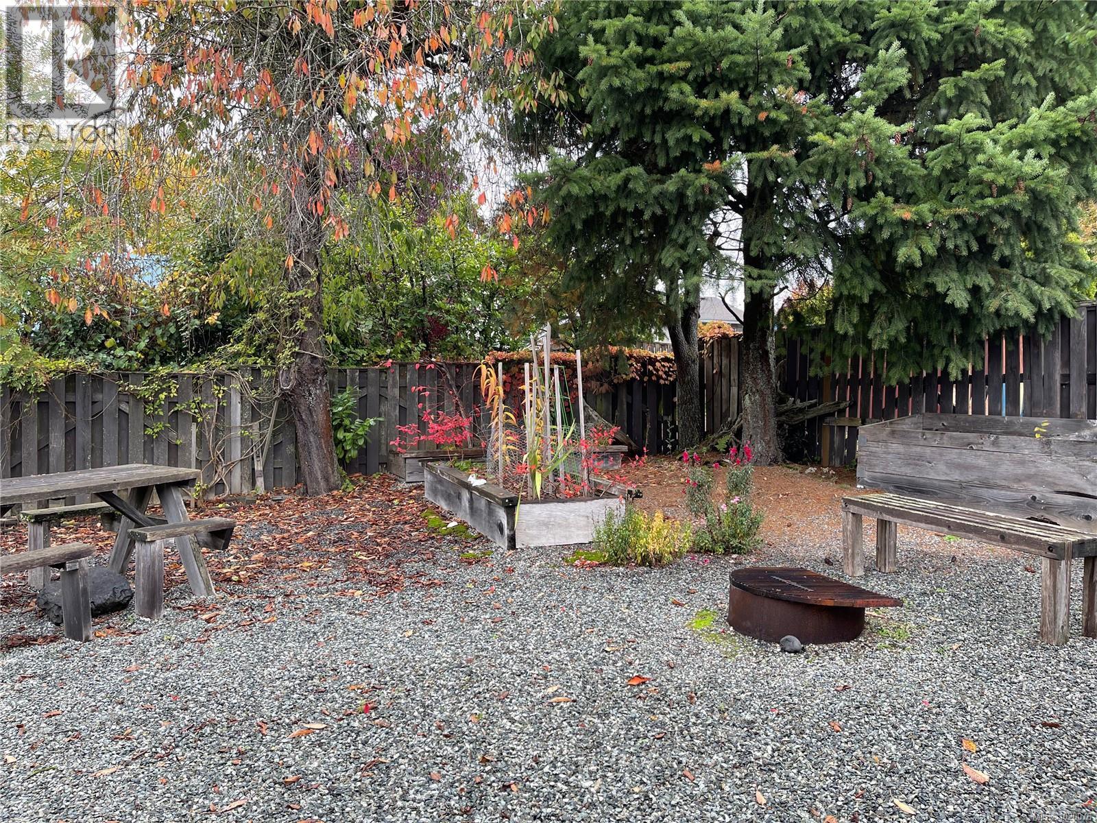 4301 Arrowsmith Rd, Port Alberni