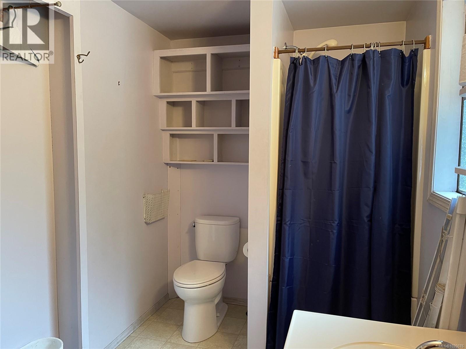 4301 Arrowsmith Rd, Port Alberni