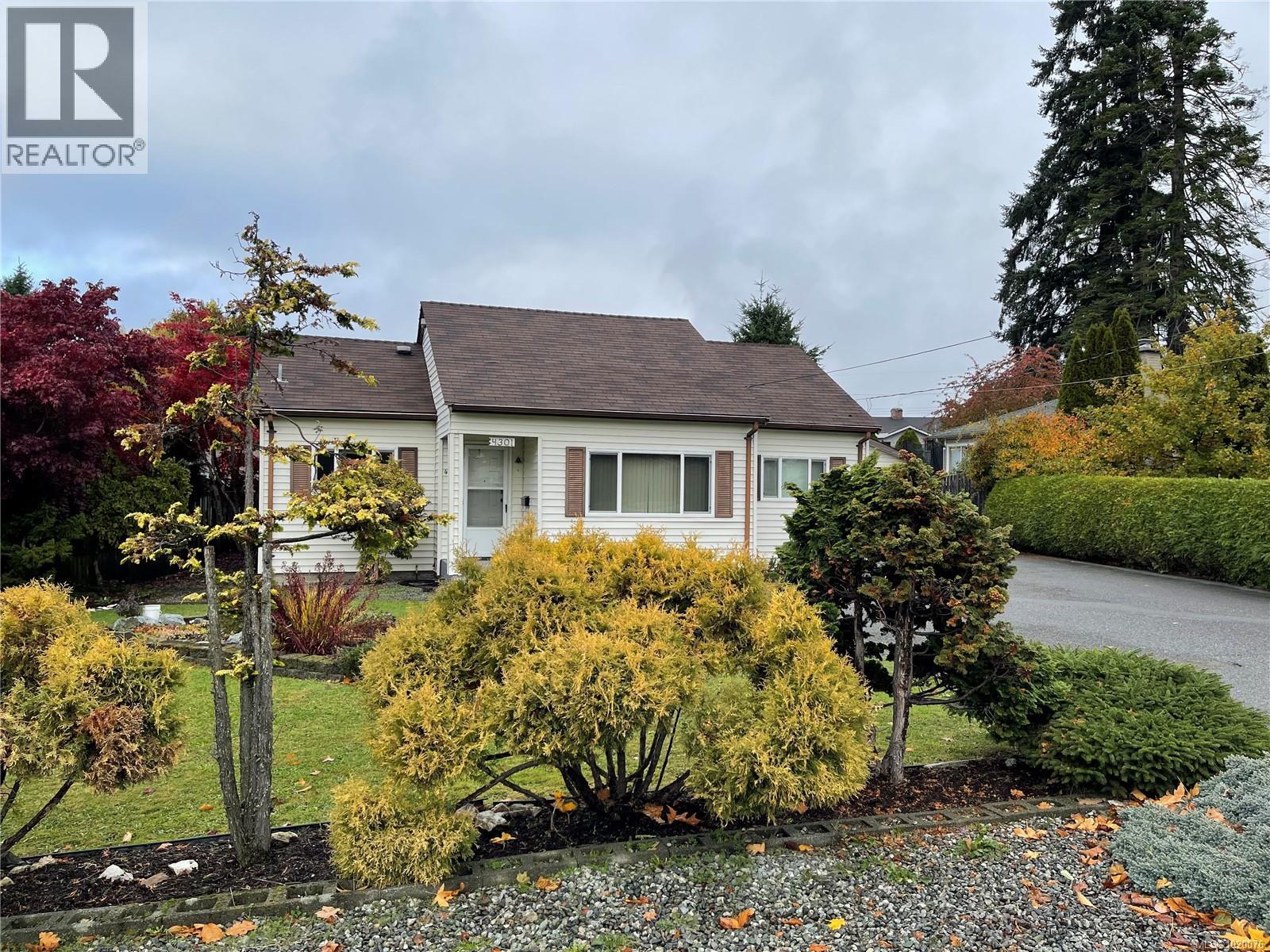 4301 Arrowsmith Rd, Port Alberni
