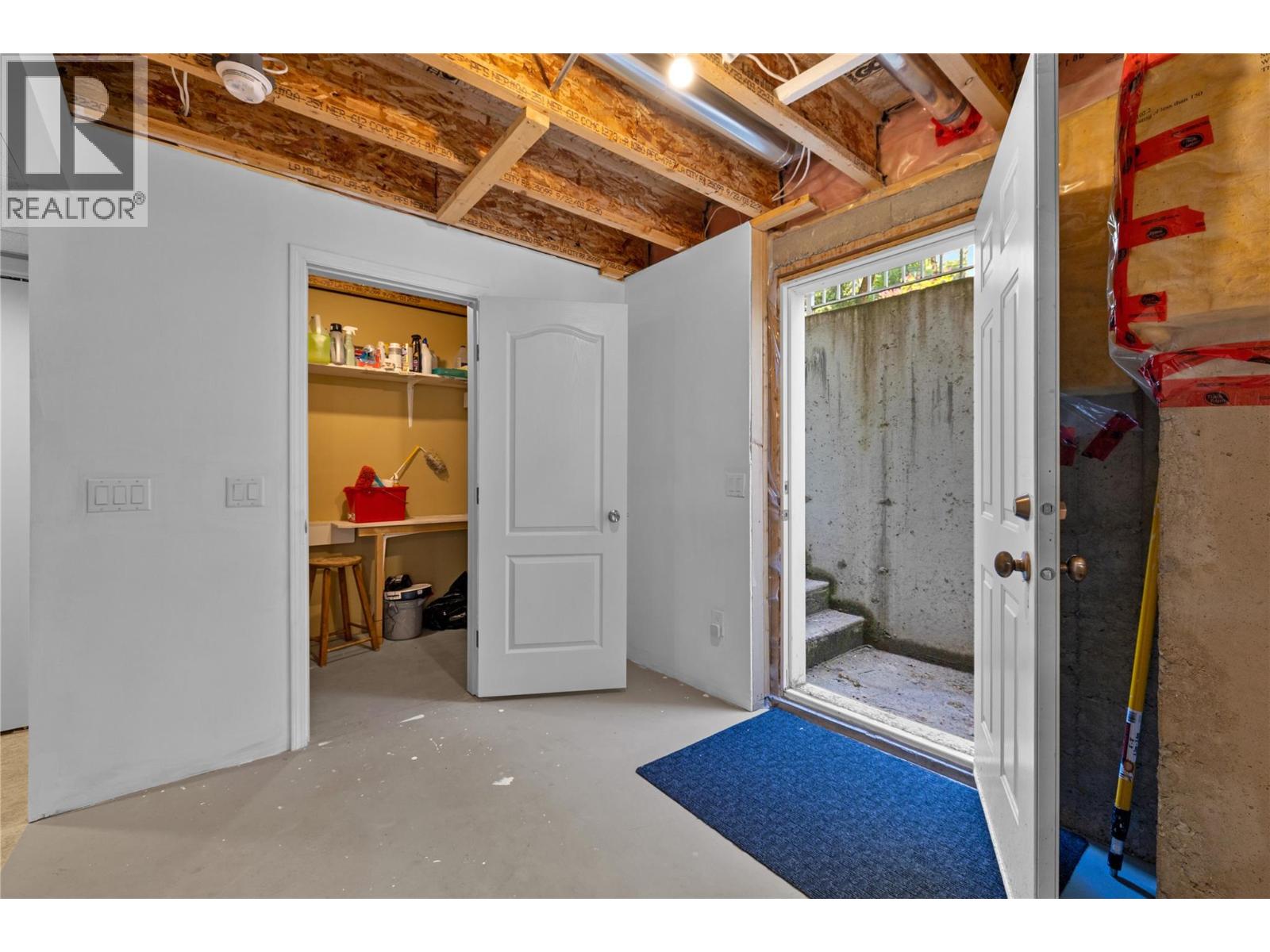  1474 Rose Meadow Drive, West Kelowna