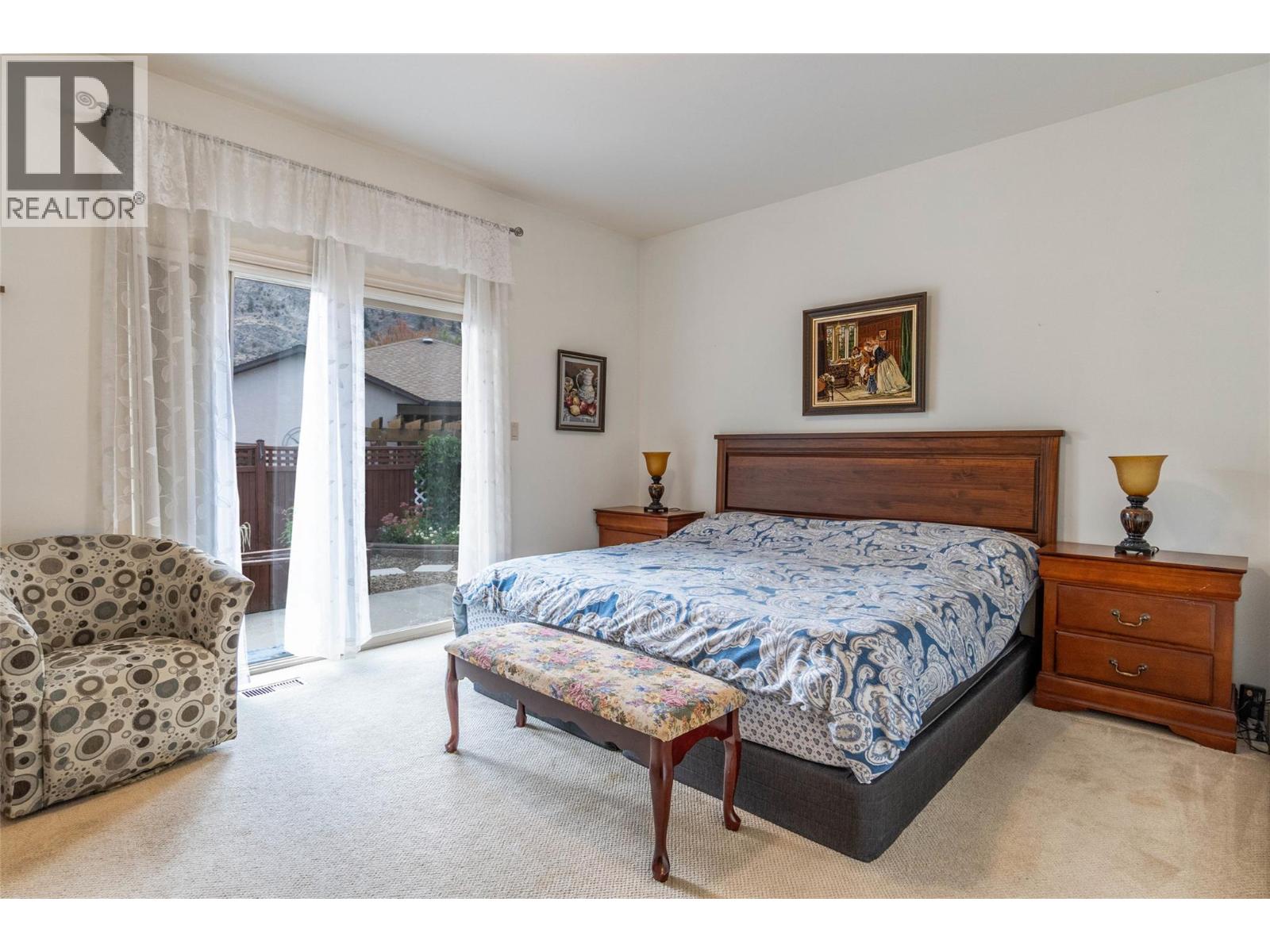  6676 OXBOW Crescent, Oliver