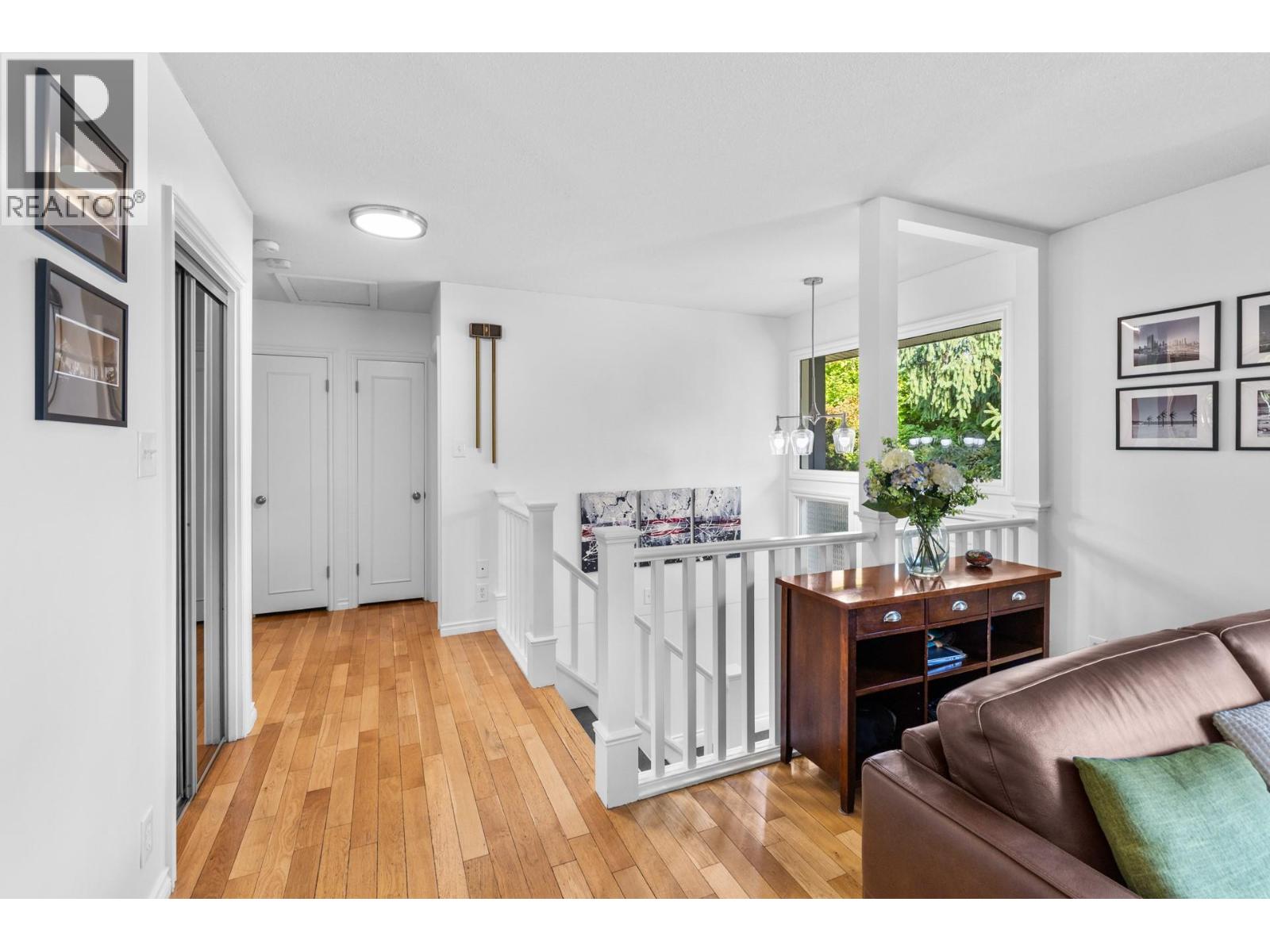  1112 Pinecrest Lane, Kelowna