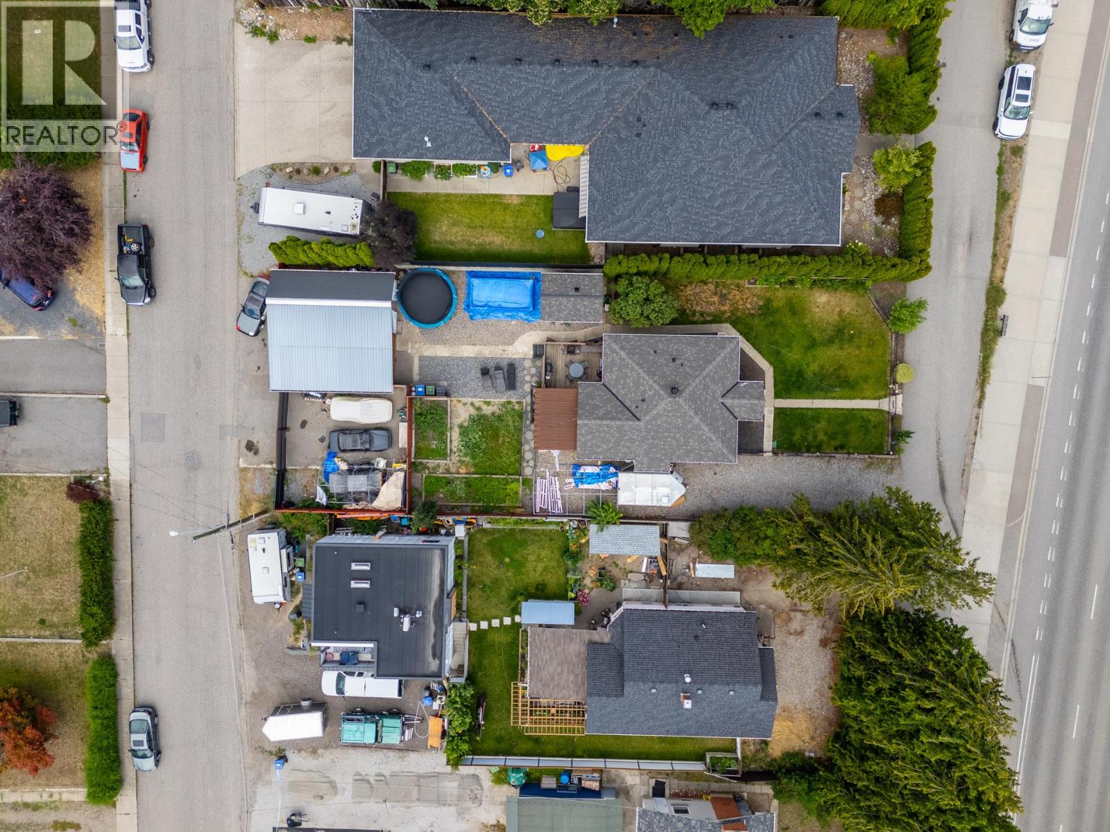  842 Glenmore Drive, Kelowna