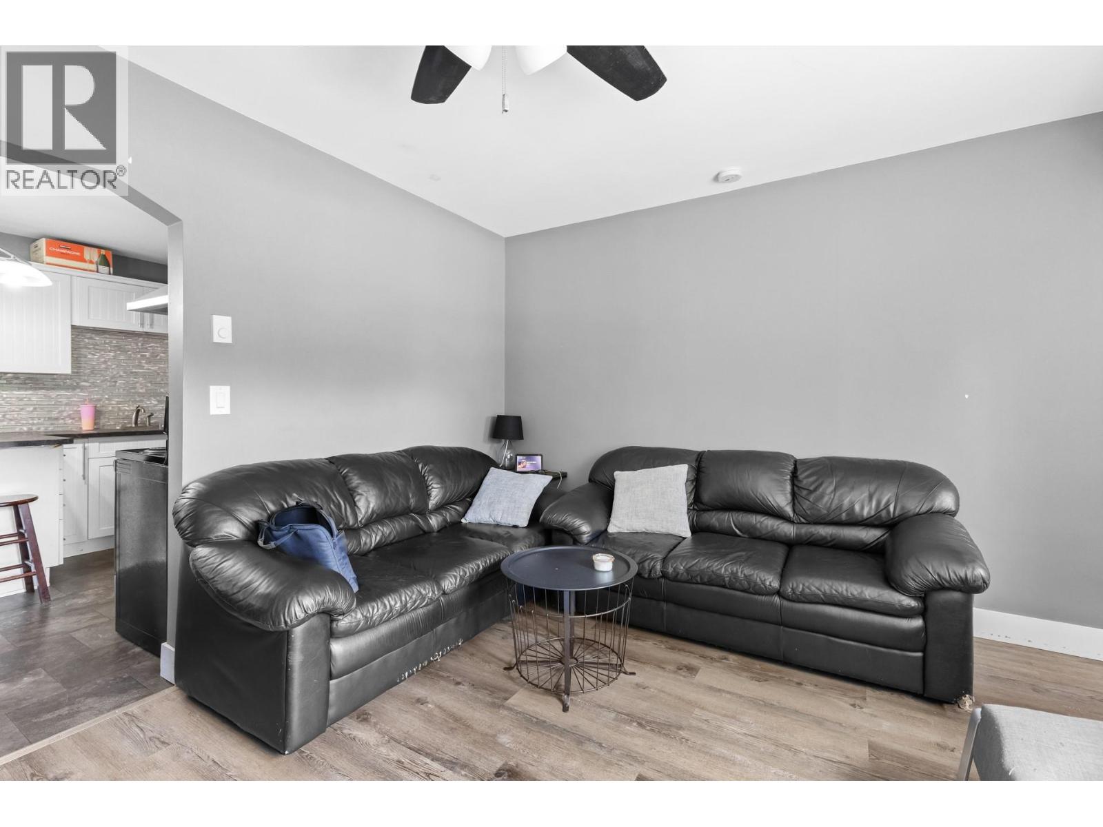  842 Glenmore Drive, Kelowna