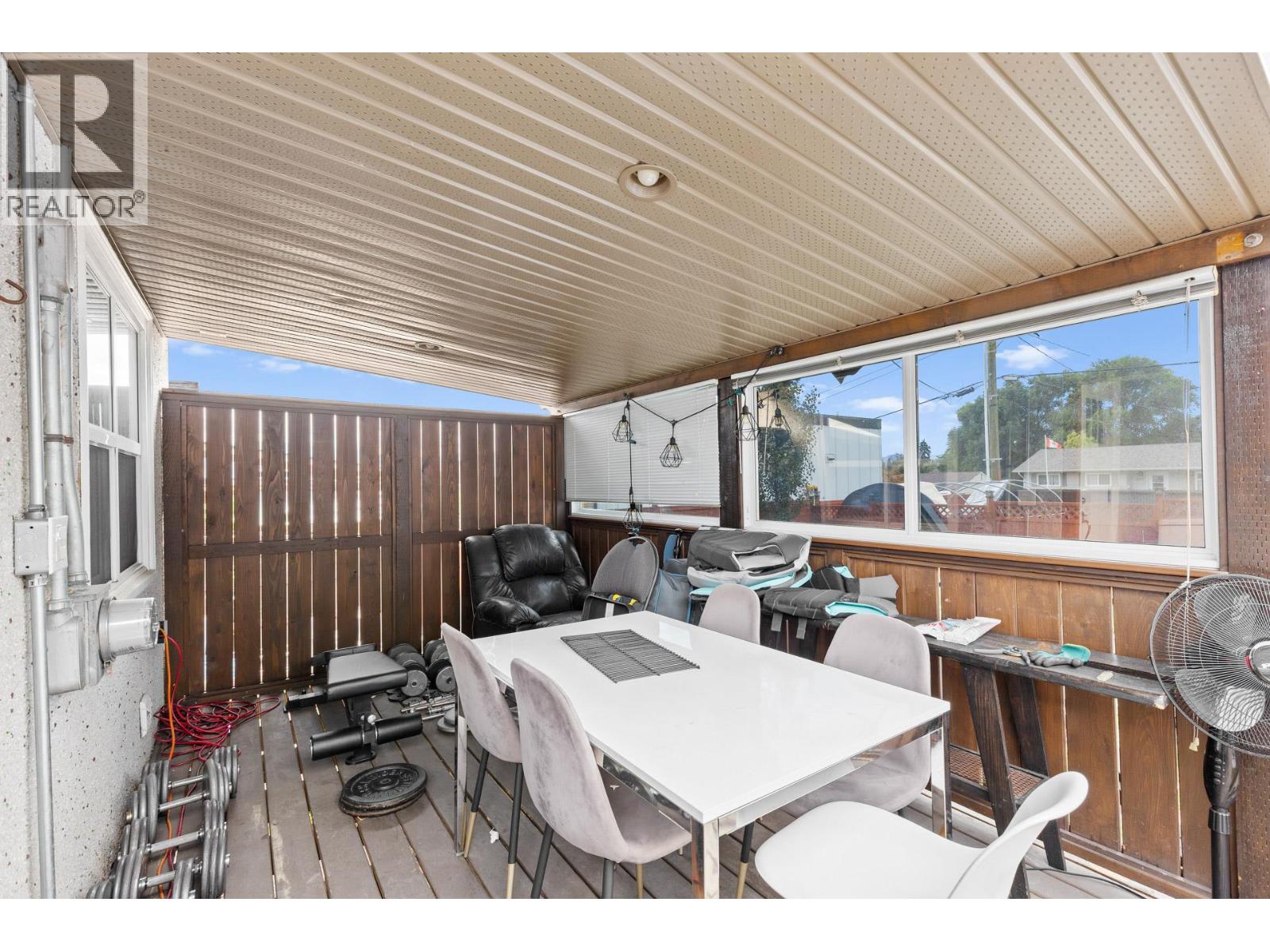  842 Glenmore Drive, Kelowna