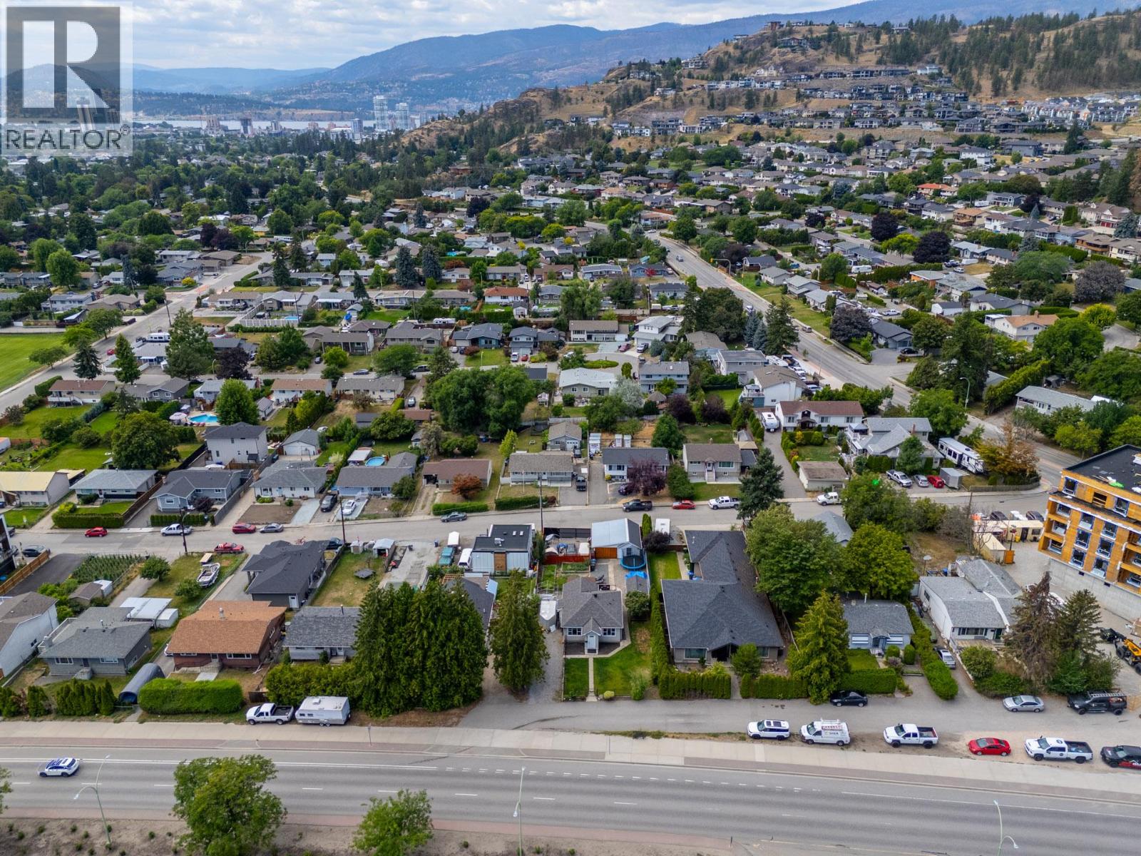  842 Glenmore Drive, Kelowna
