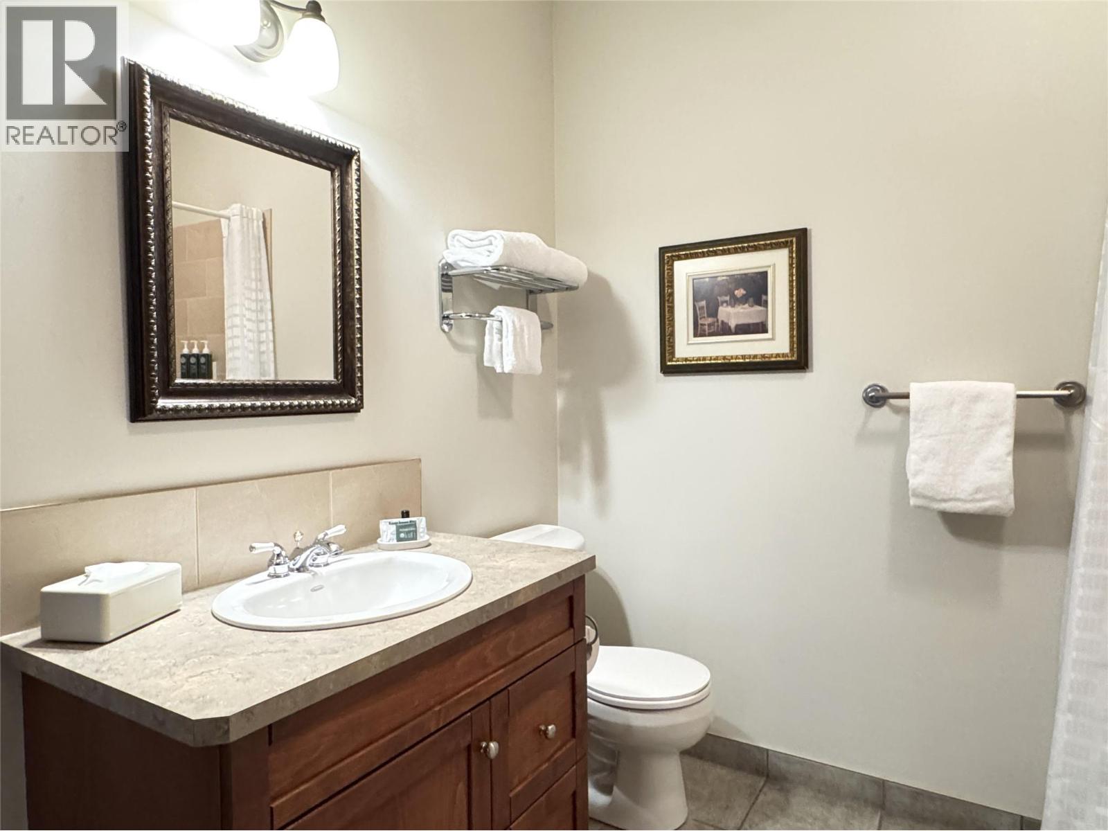 200 BIGHORN Boulevard Unit# 211D, Radium Hot Springs