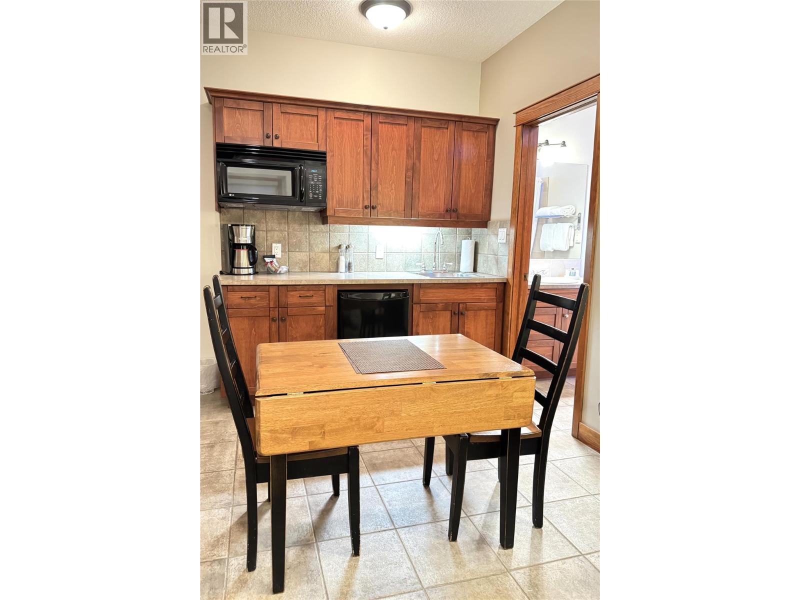 200 BIGHORN Boulevard Unit# 211D, Radium Hot Springs