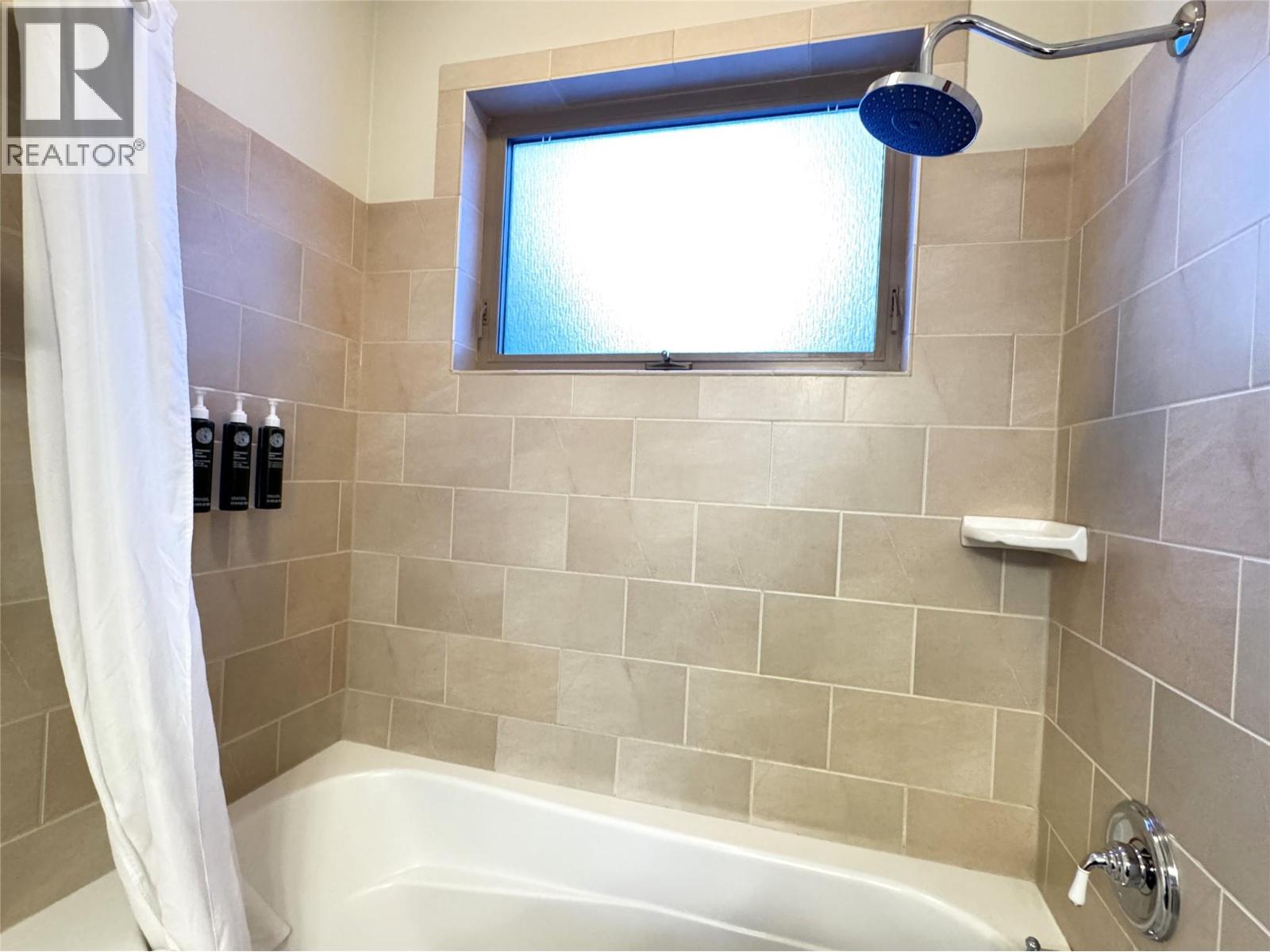 200 BIGHORN Boulevard Unit# 211D, Radium Hot Springs