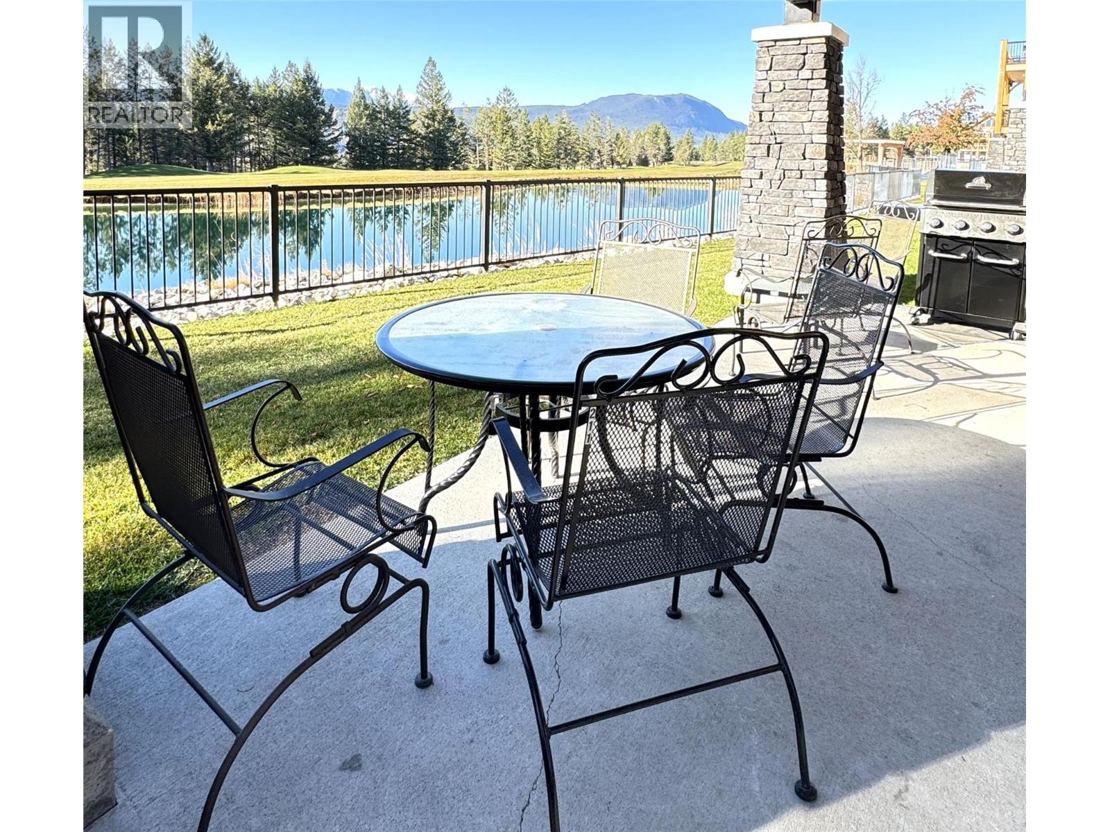 200 BIGHORN Boulevard Unit# 211D, Radium Hot Springs