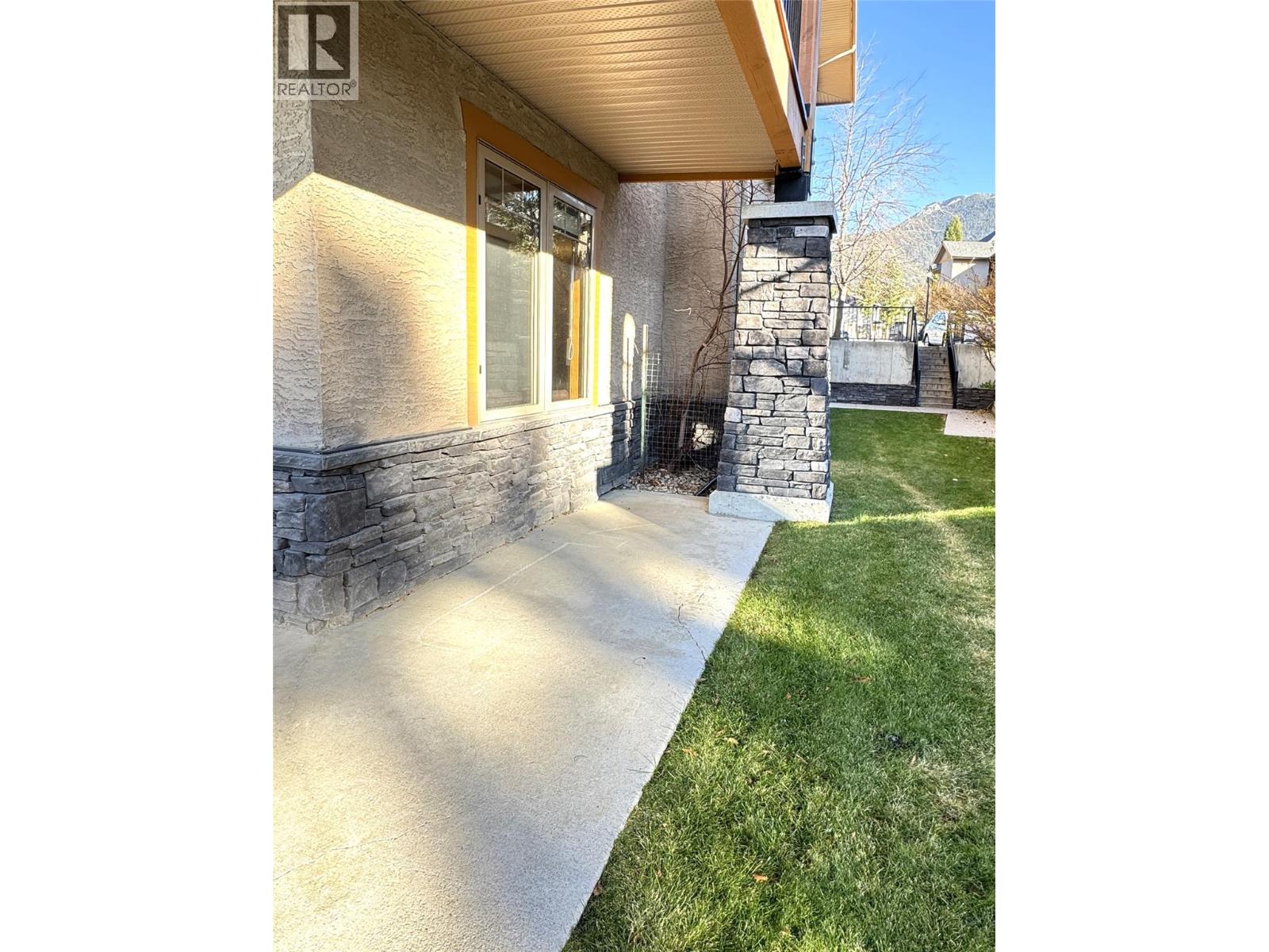 200 BIGHORN Boulevard Unit# 211D, Radium Hot Springs