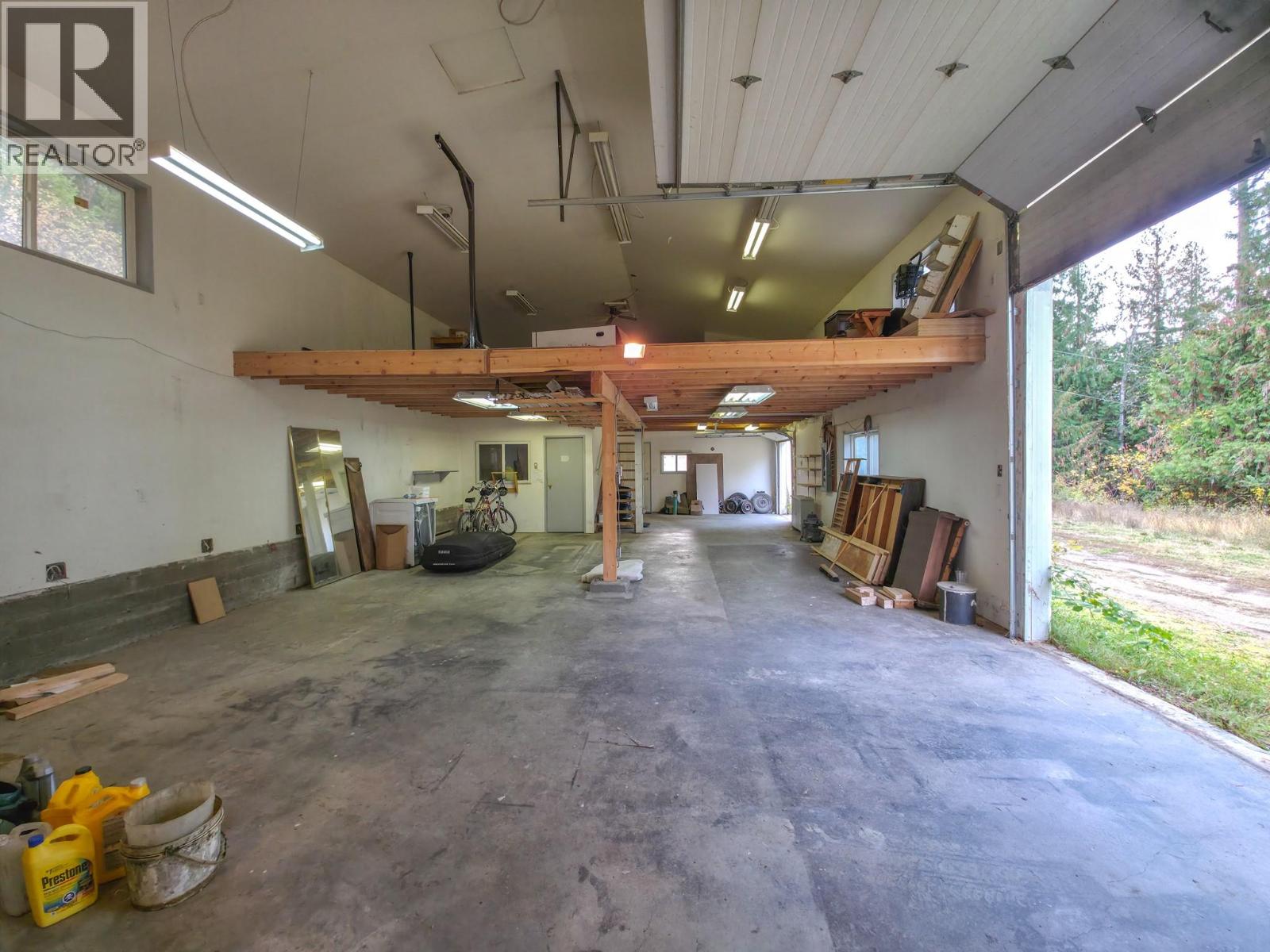 3650 PHILLIPS Road, Creston