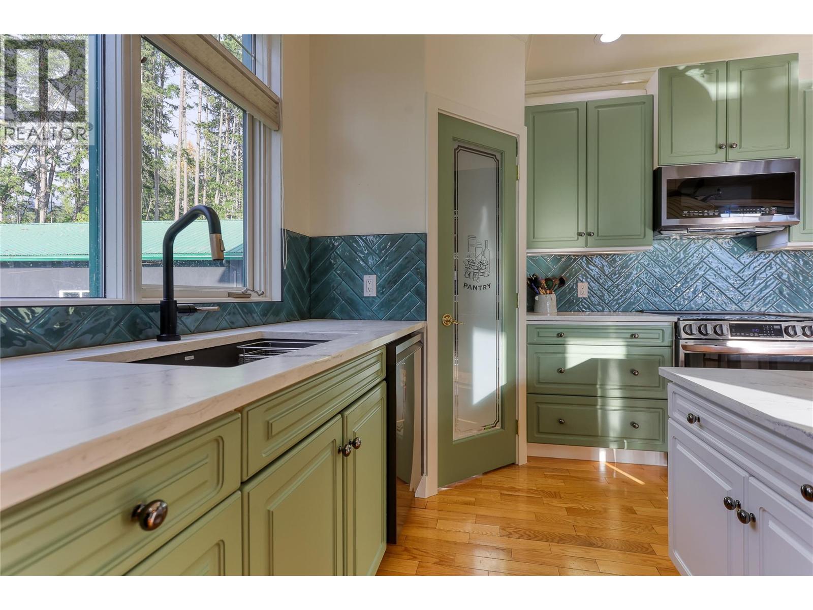 2600 Highway 23 N, Nakusp