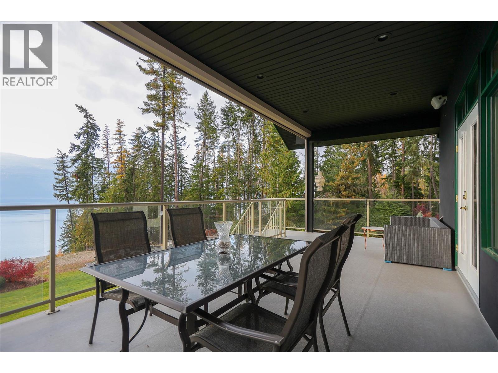 2600 Highway 23 N, Nakusp